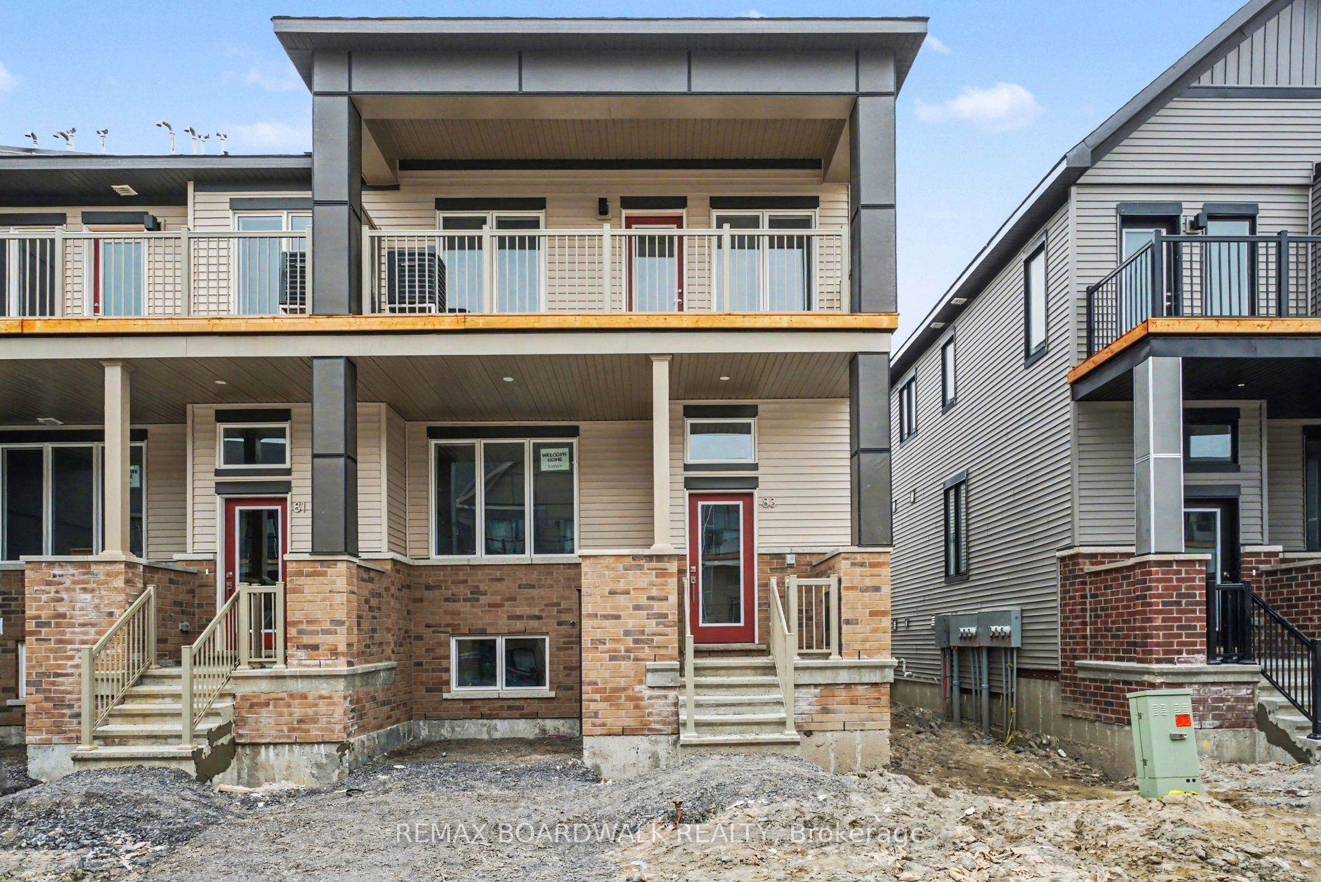 83 Ryan Reynolds Way — photo 1