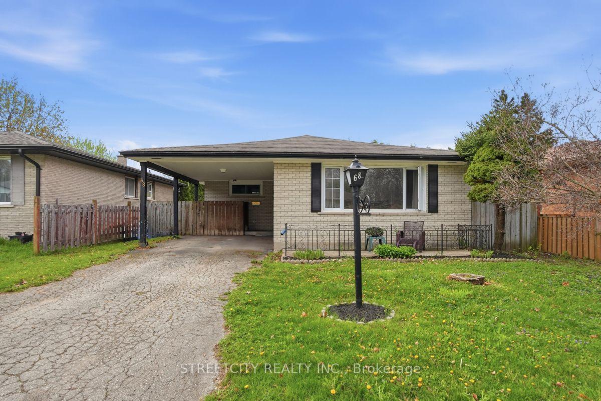 68 Talavera Crescent — photo 1