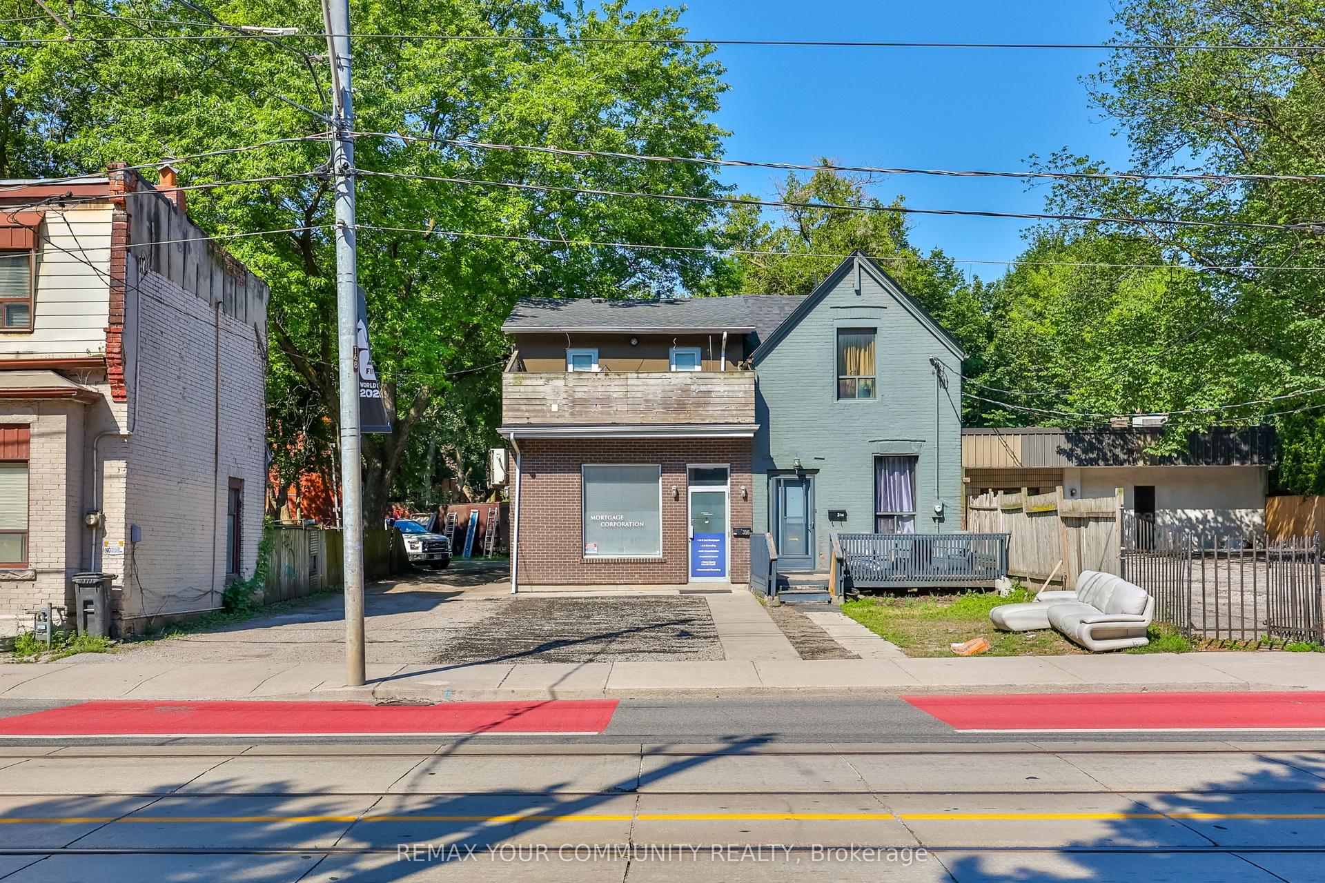 316 Dufferin Street, Toronto — Semi-Detached for sale, photo 1