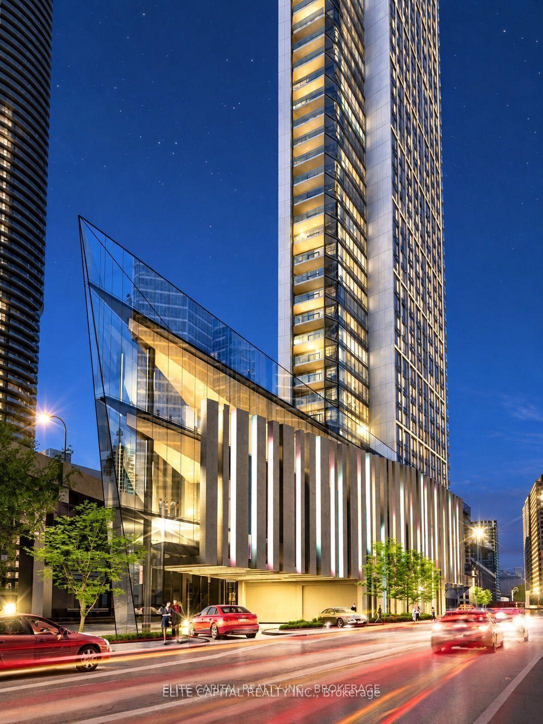 10 York Street 3813 #3813, Toronto — Condo for lease, photo 1