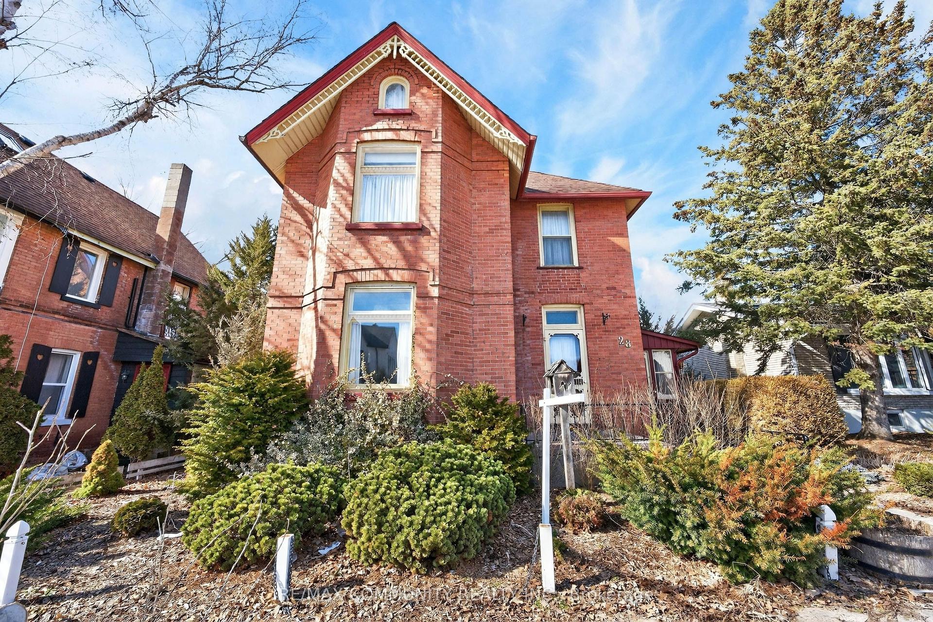 28 Queen Street — photo 1