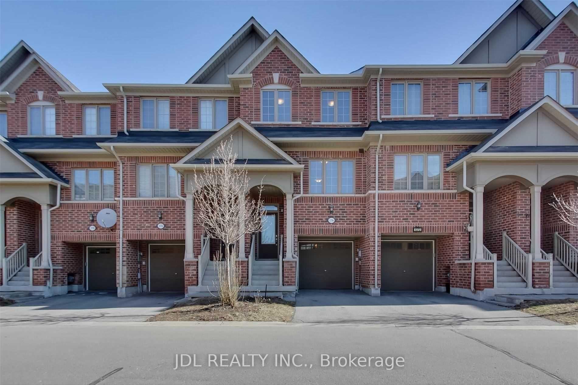 1374 Granrock Crescent, Mississauga — Townhouse for lease, photo 1