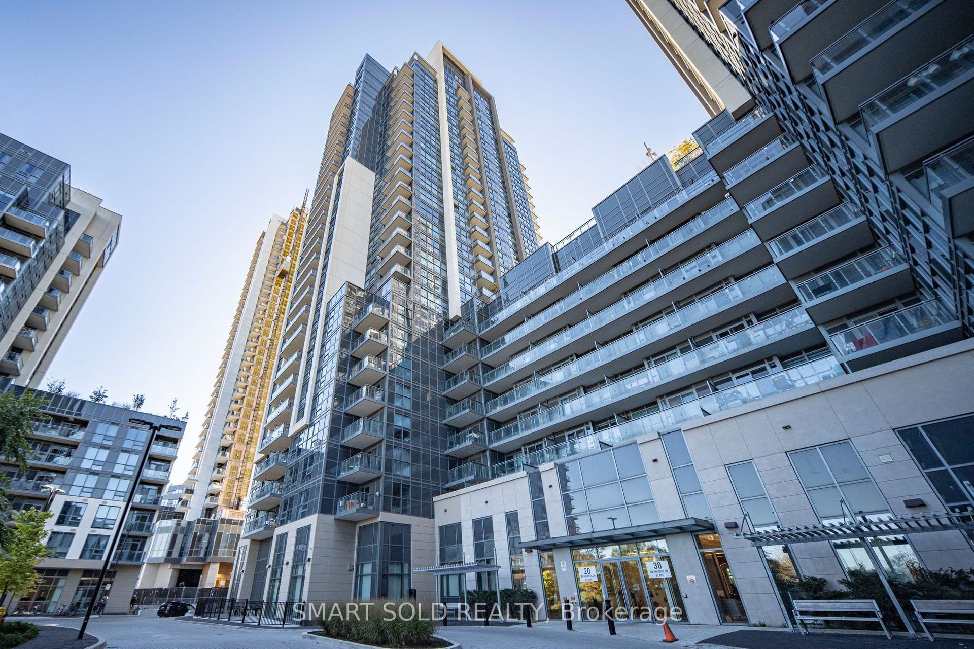 20 Meadowglen Place 329 #329, Toronto — Condo for lease, photo 1