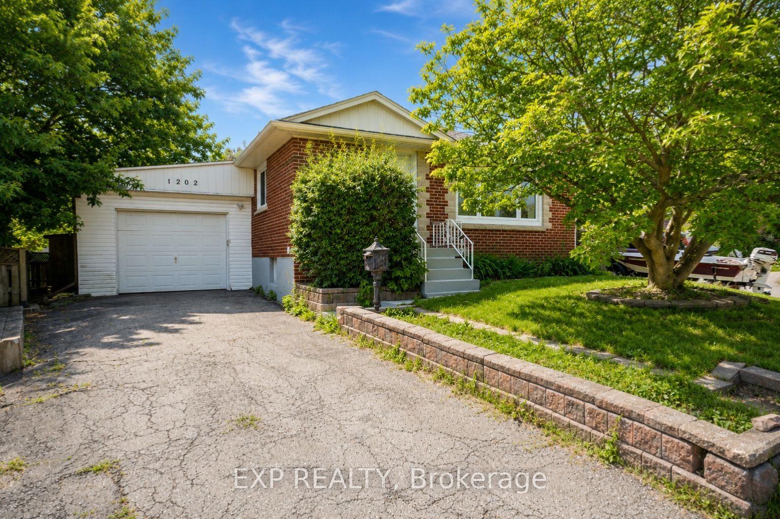 1202 Sun Valley Court, Oshawa — Detached for sale, photo 1