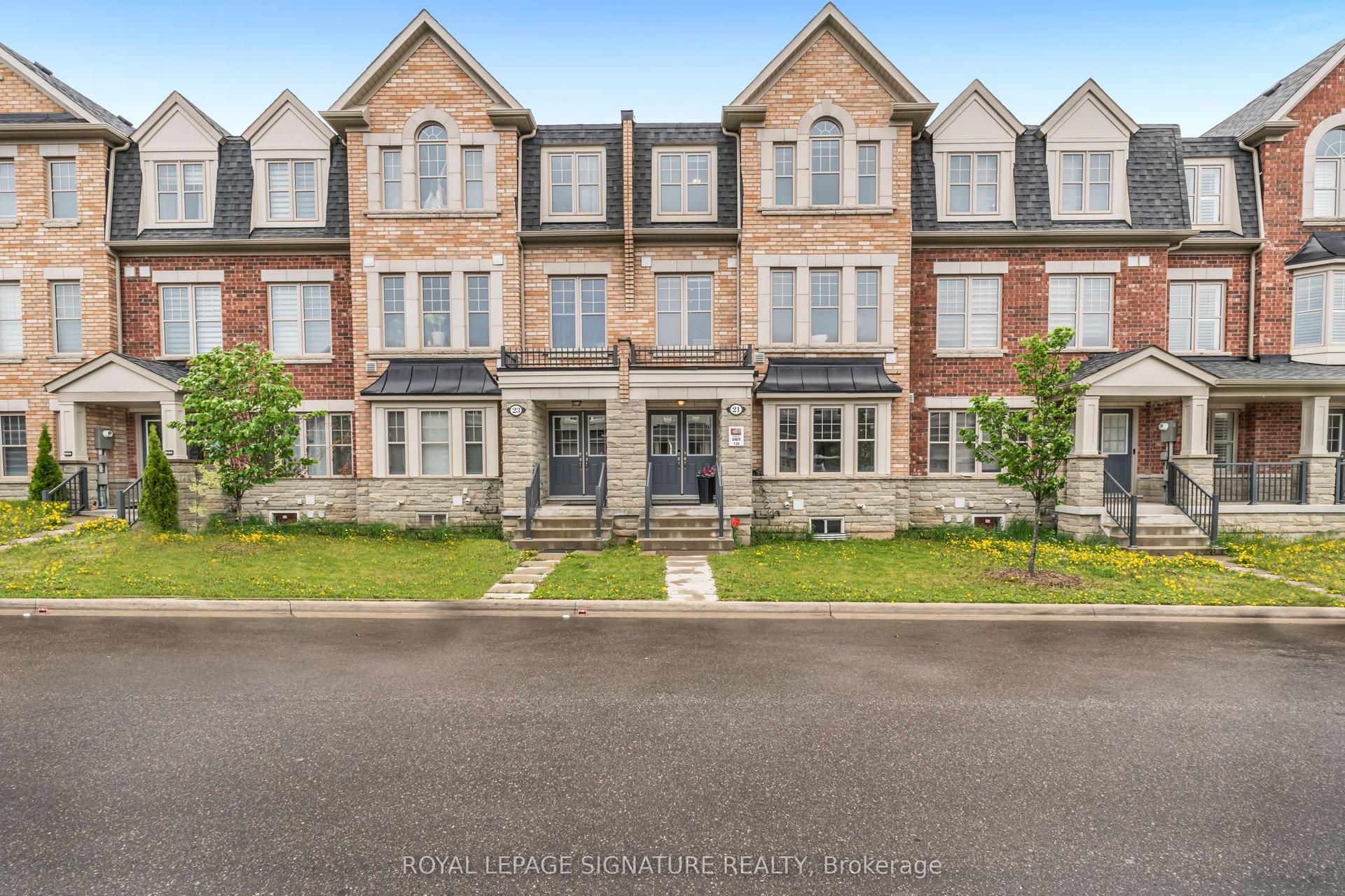 21 Fresnel Road S — photo 1