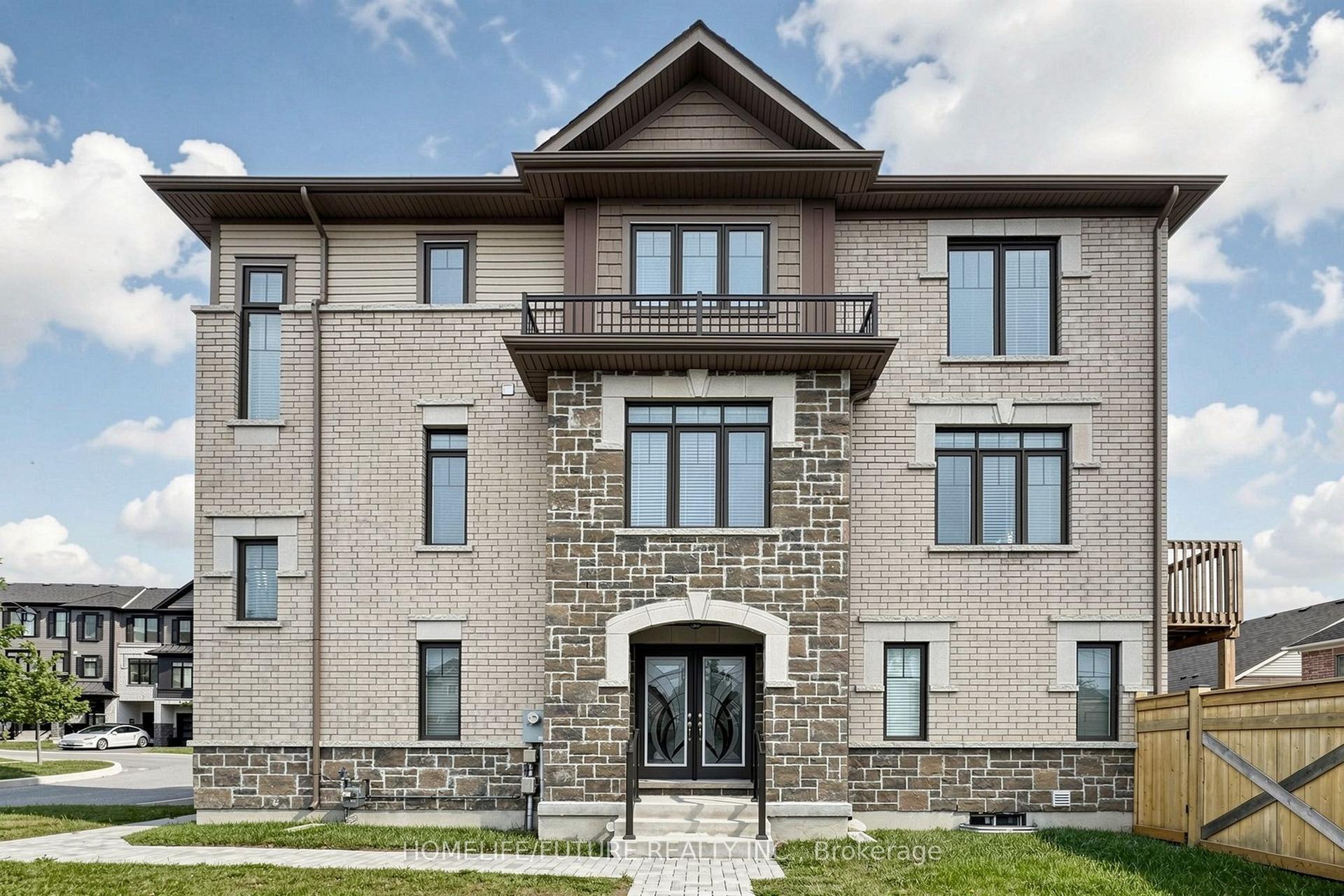 1 Bavin Street, Clarington — Townhouse for lease, photo 1
