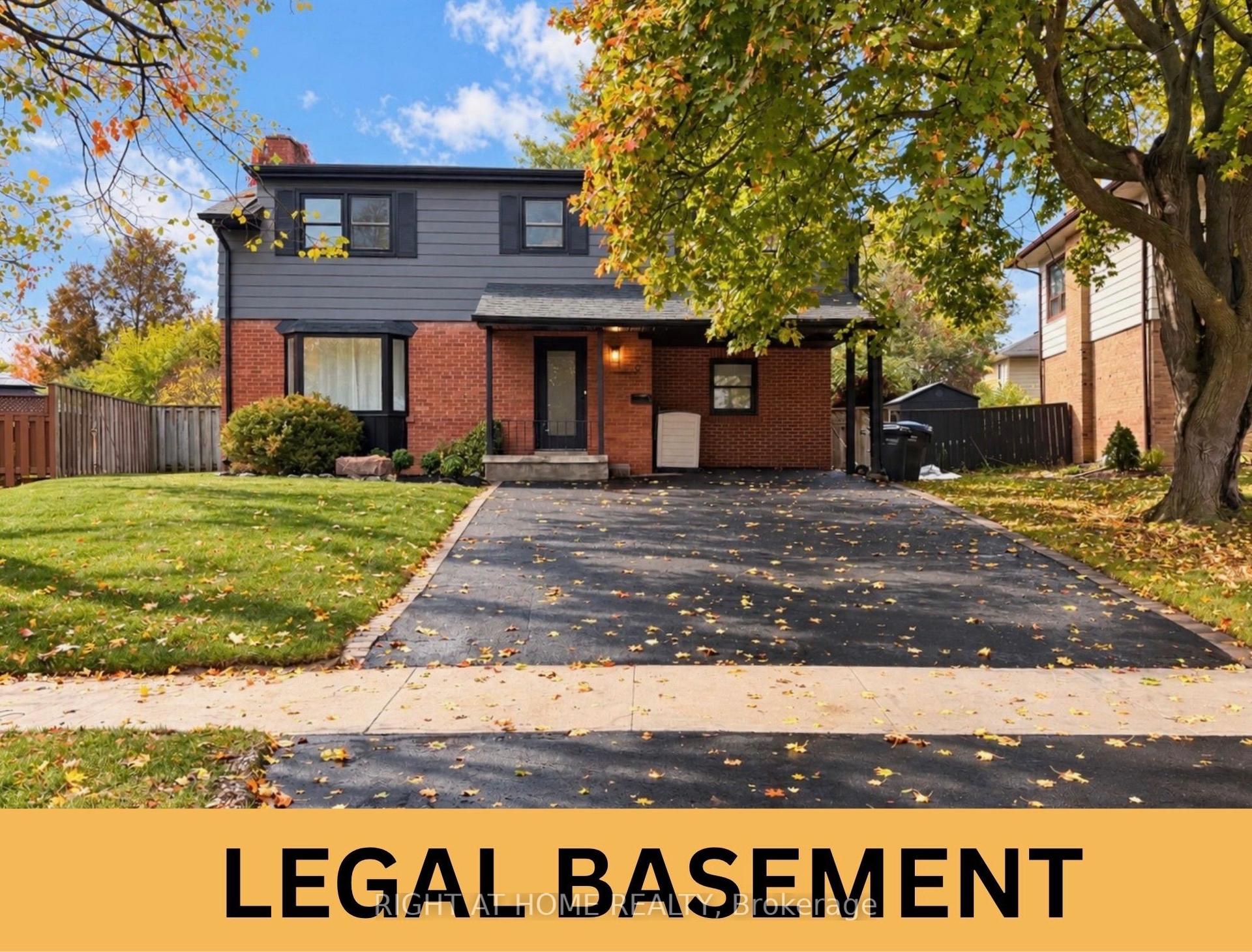 9 Crestview Avenue, Brampton — Detached for sale, photo 1