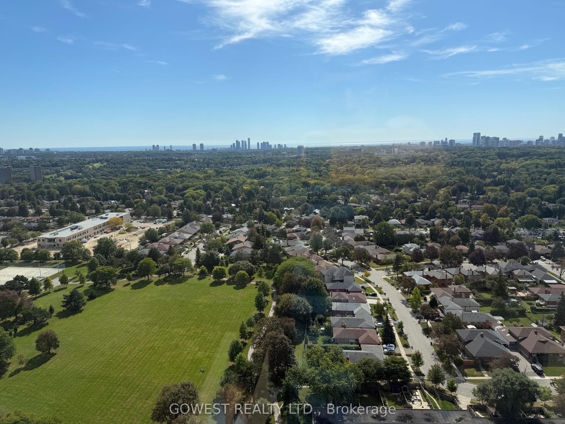 4010 Eglinton Avenue W 2715 #2715, Toronto — Condo for lease, photo 1