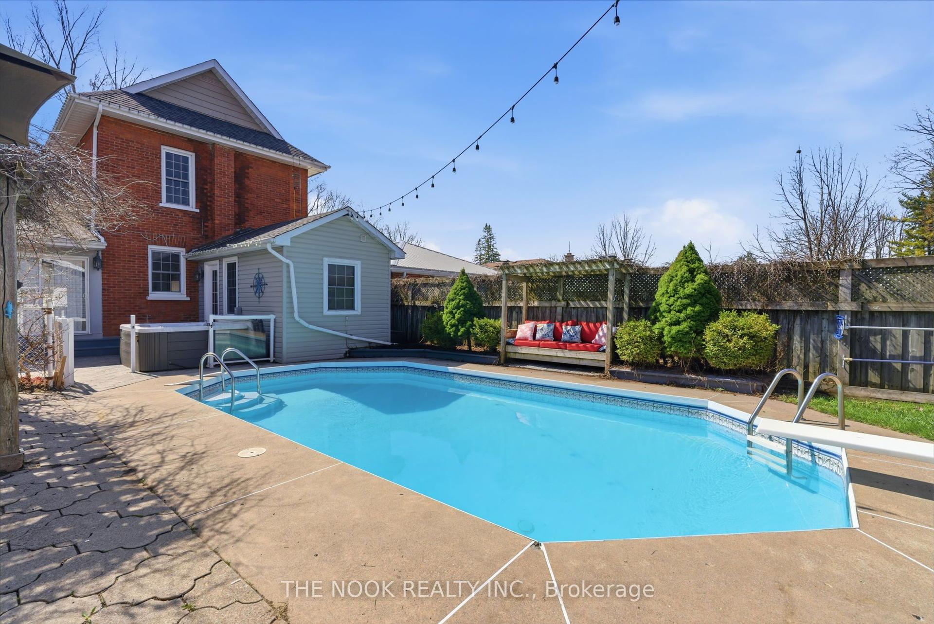 264 Bennet Street — photo 1