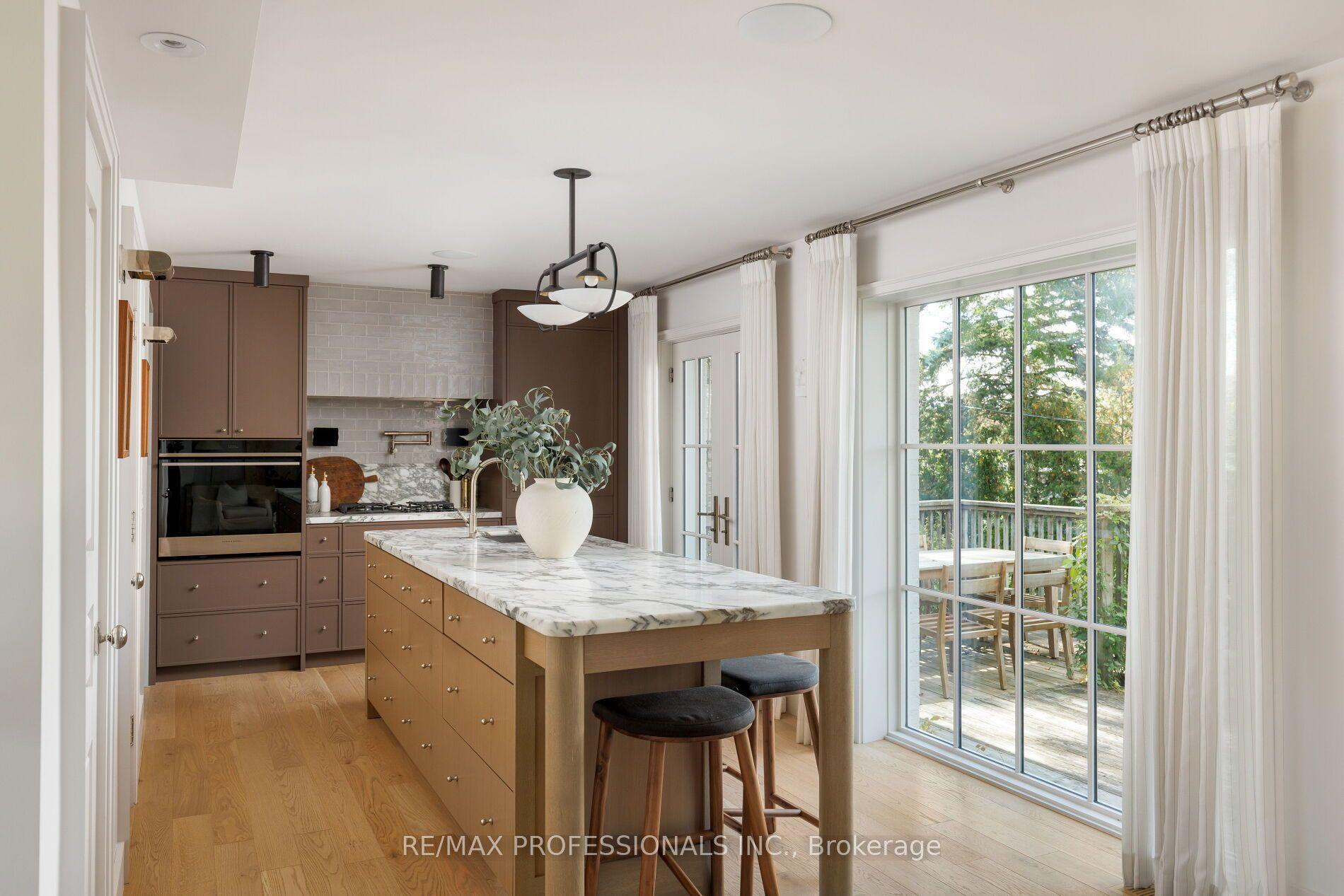8 Glenn Murray Drive, Toronto — Detached for sale, photo 1