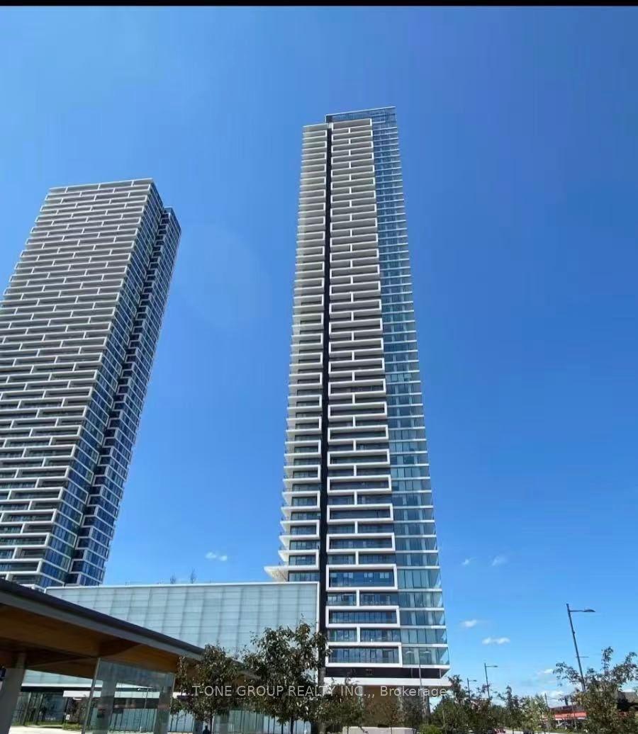 950 Portage Parkway 605 #605 — photo 1