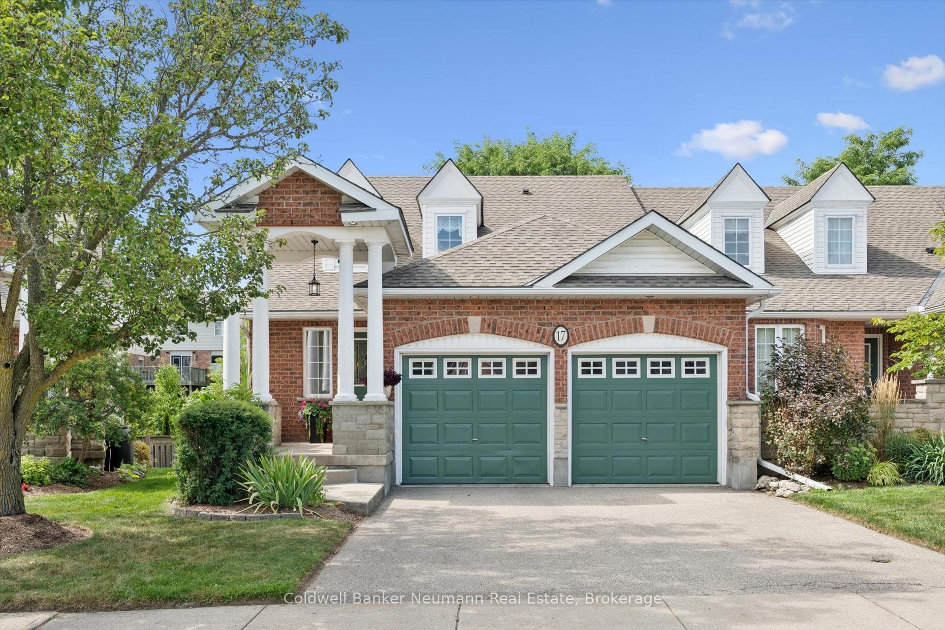17 Somerset Glen, Guelph — Townhouse for sale, photo 1