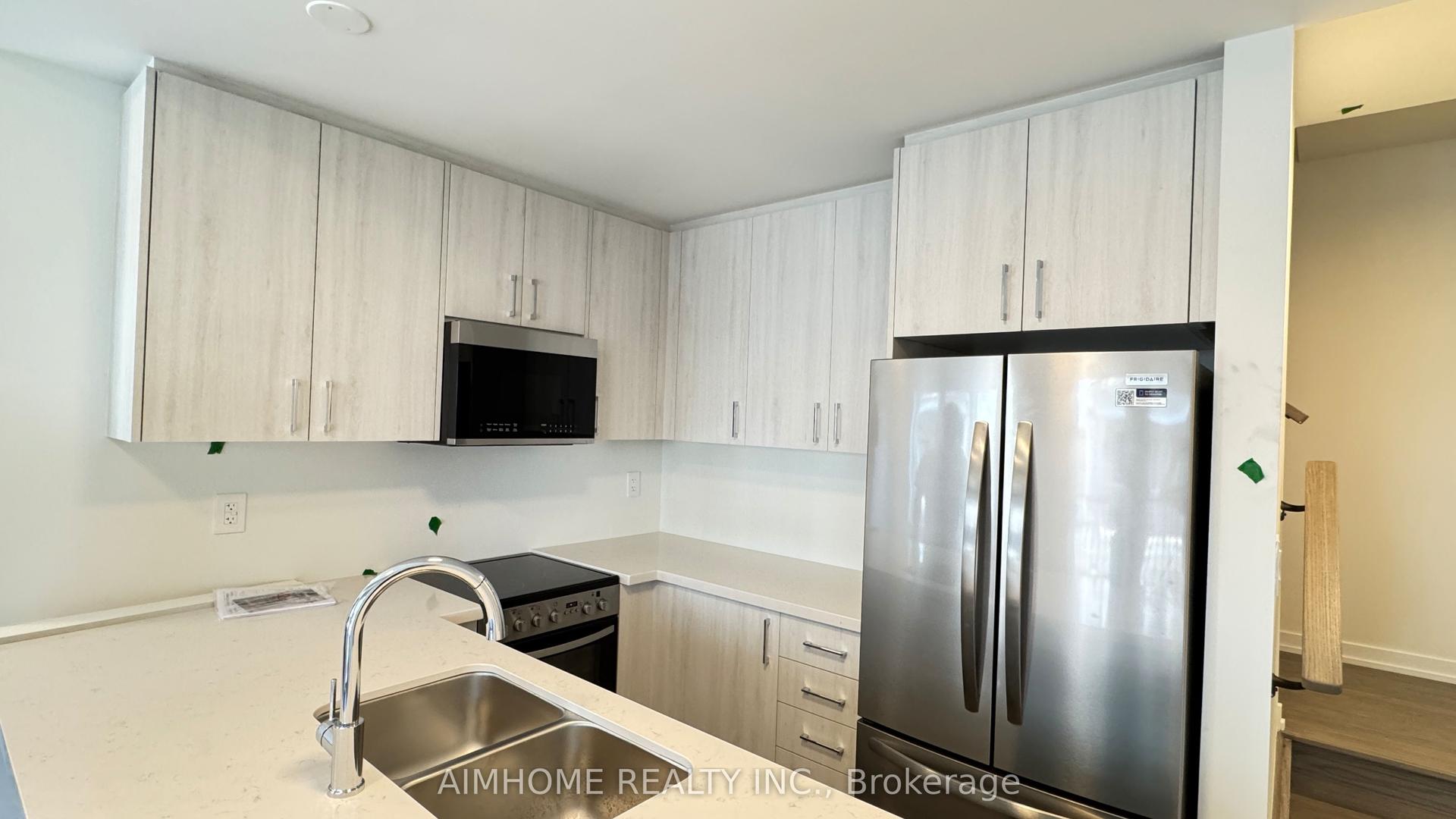 95 MATAWIN Lane, Richmond Hill — Condo Town for lease, photo 1