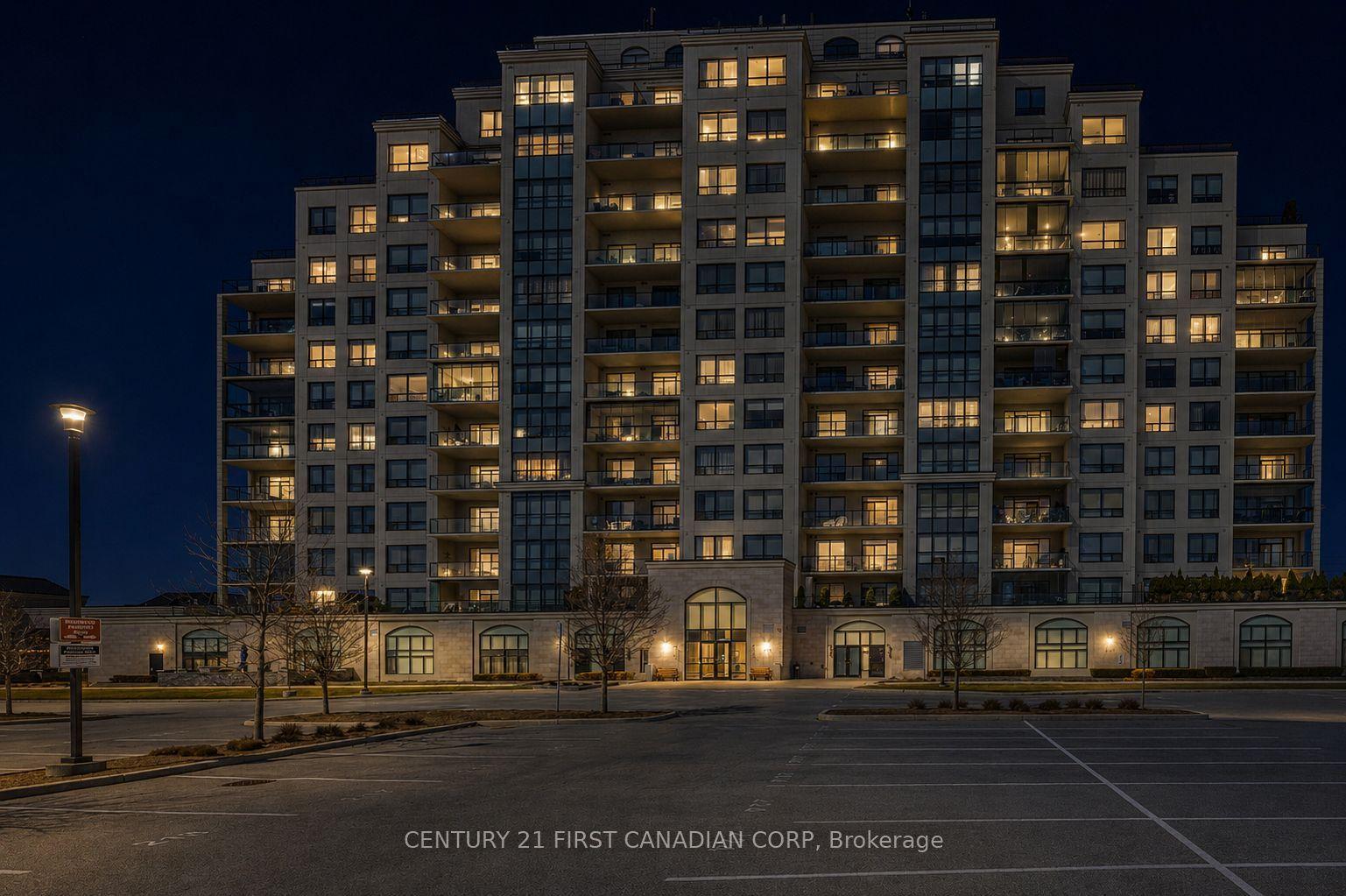 240 Village Walk Boulevard, London North — Condo for sale, photo 1