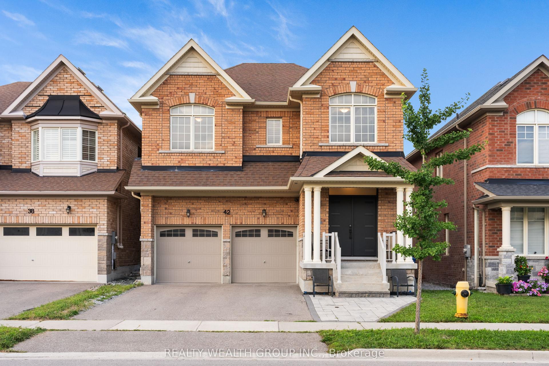 42 Mondial Crescent, East Gwillimbury — Detached for sale, photo 1