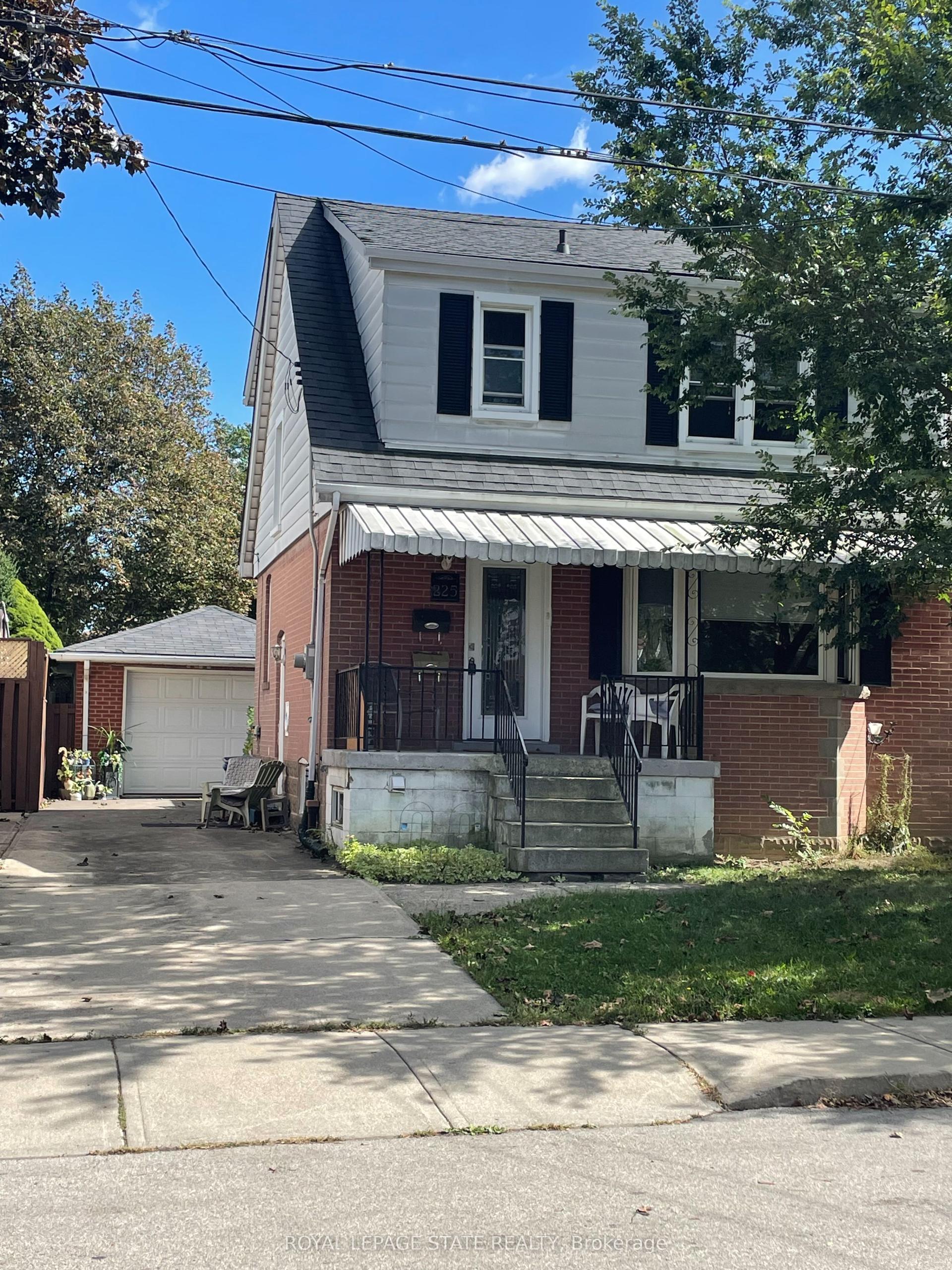 225 East 14th Street Upper #Upper, Hamilton — Detached for lease, photo 1