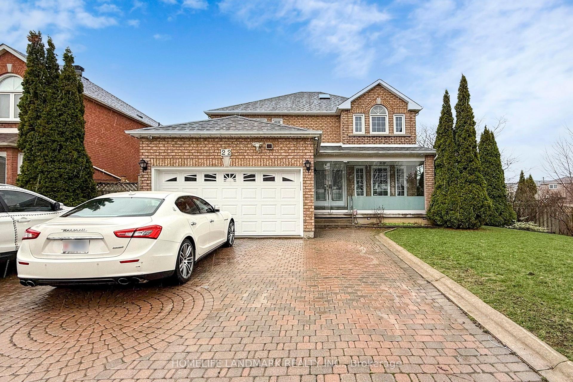 22 Lynda Mcneil Place — photo 1
