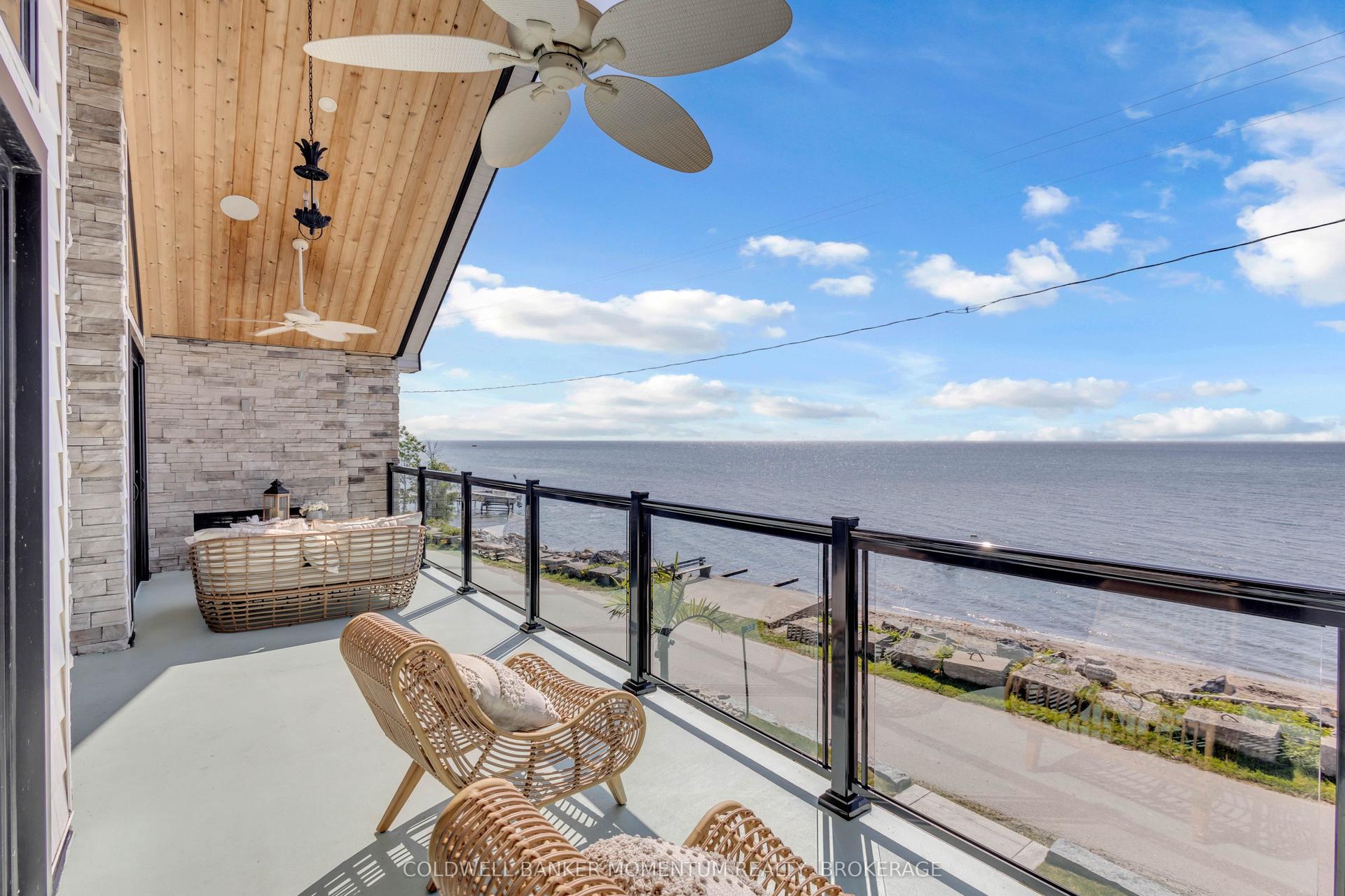 33 Cedar Drive, Norfolk — Detached for sale, photo 1