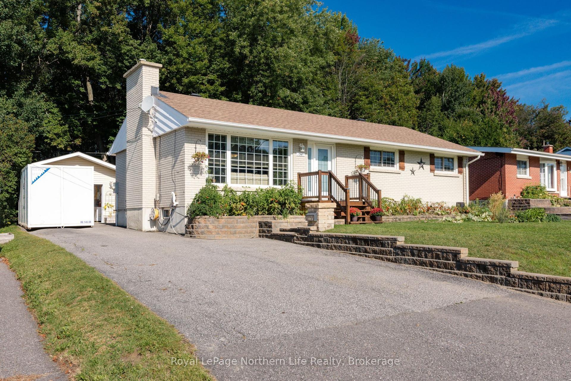 1237 Glenwood Road, North Bay — Detached for sale, photo 1