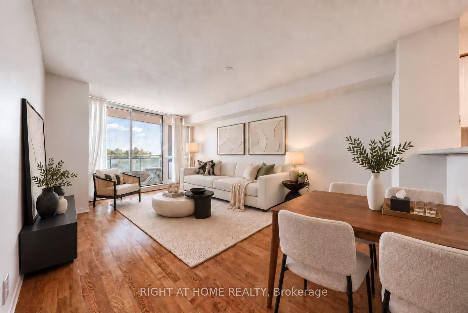 28 Pemberton Avenue 706 #706, Toronto — Condo for sale, photo 1
