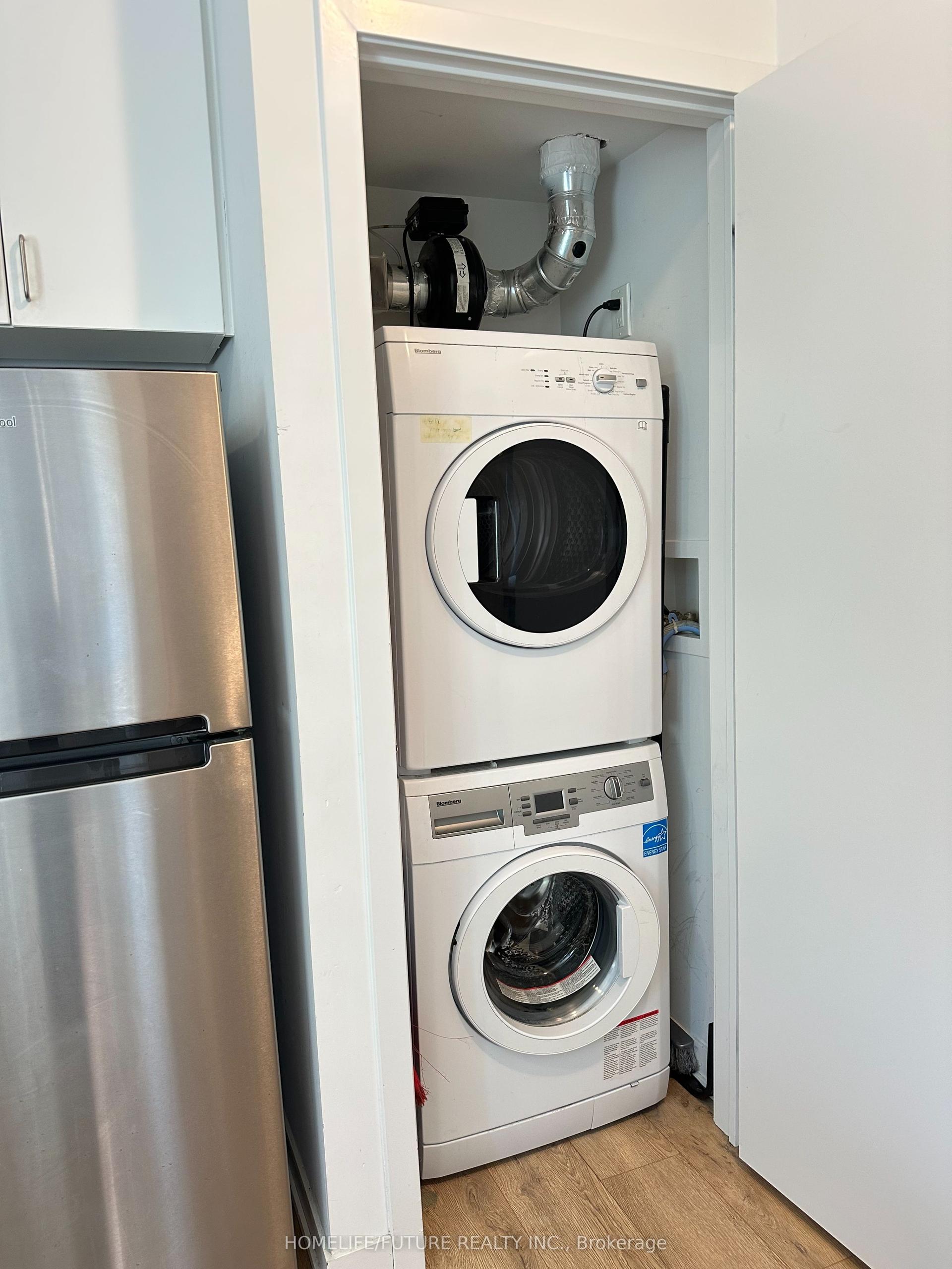 1760 Simcoe Street N 65 #65, Oshawa — Condo Town for lease, photo 1