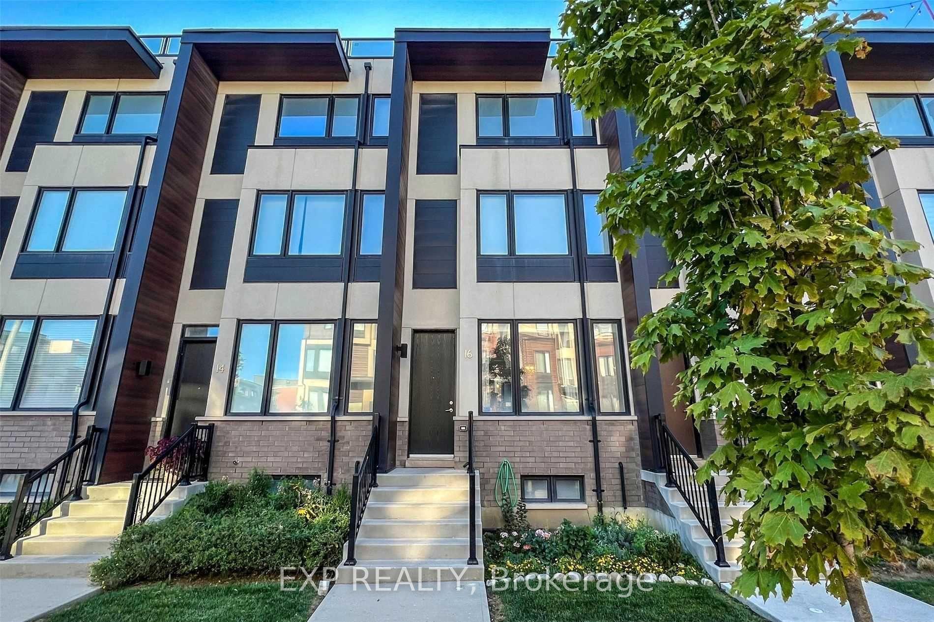 16 Caroline Carpenter Grove, Toronto — Townhouse for lease, photo 1