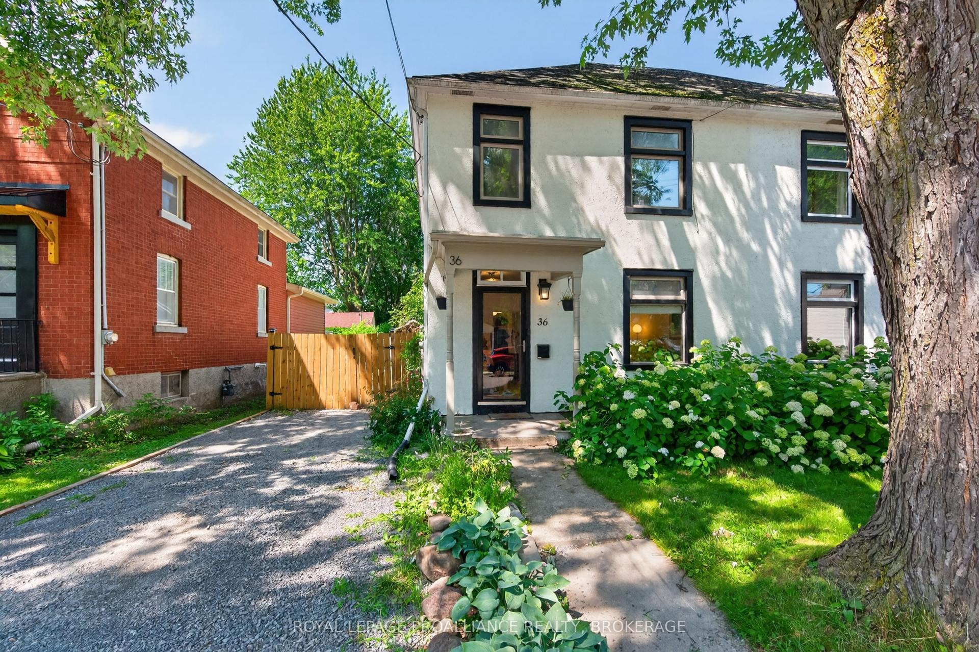 36 Livingston Avenue, Kingston — Semi-Detached for sale, photo 1