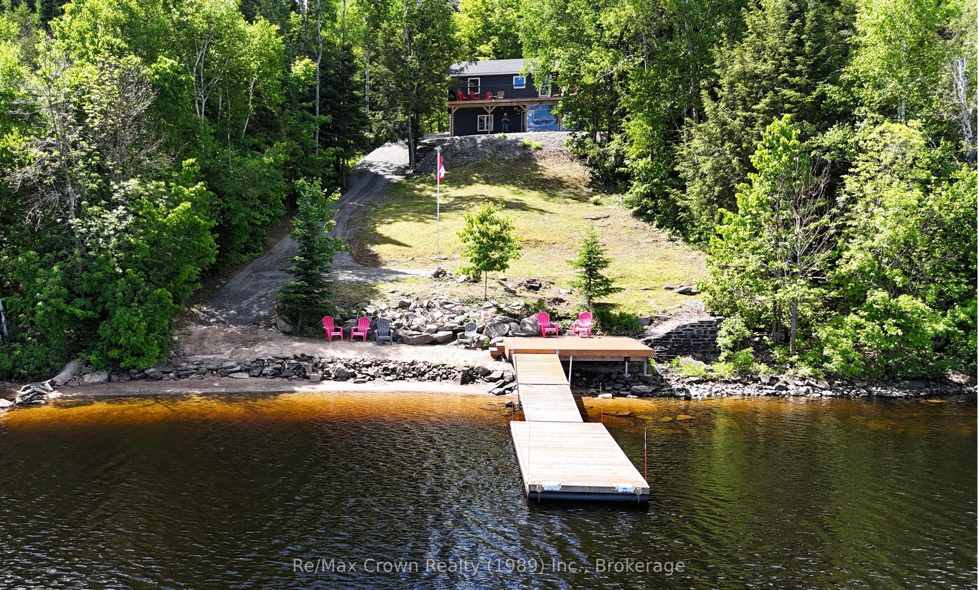 771 Limberlost Point Road — photo 1