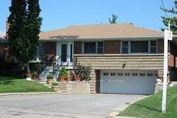 102 Betty Ann Drive, Toronto — Detached for lease, photo 1