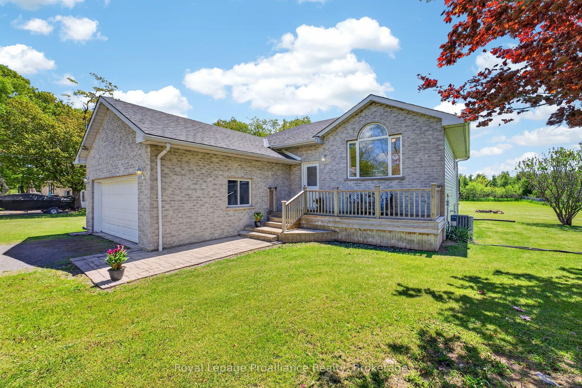 112 Huycks Bay Road — photo 1