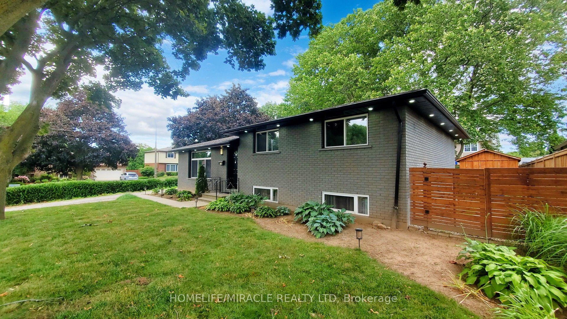 374 Book Road — photo 1