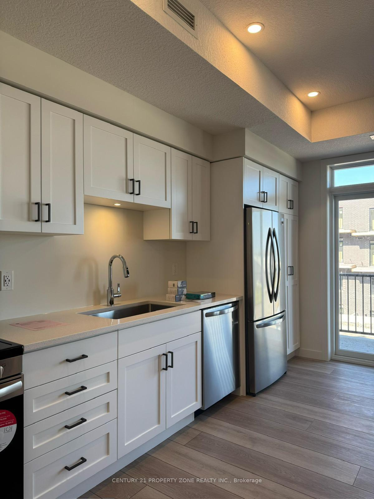 824 Woolwich Street 163 #163, Guelph/Eramosa — Condo Town for lease, photo 1