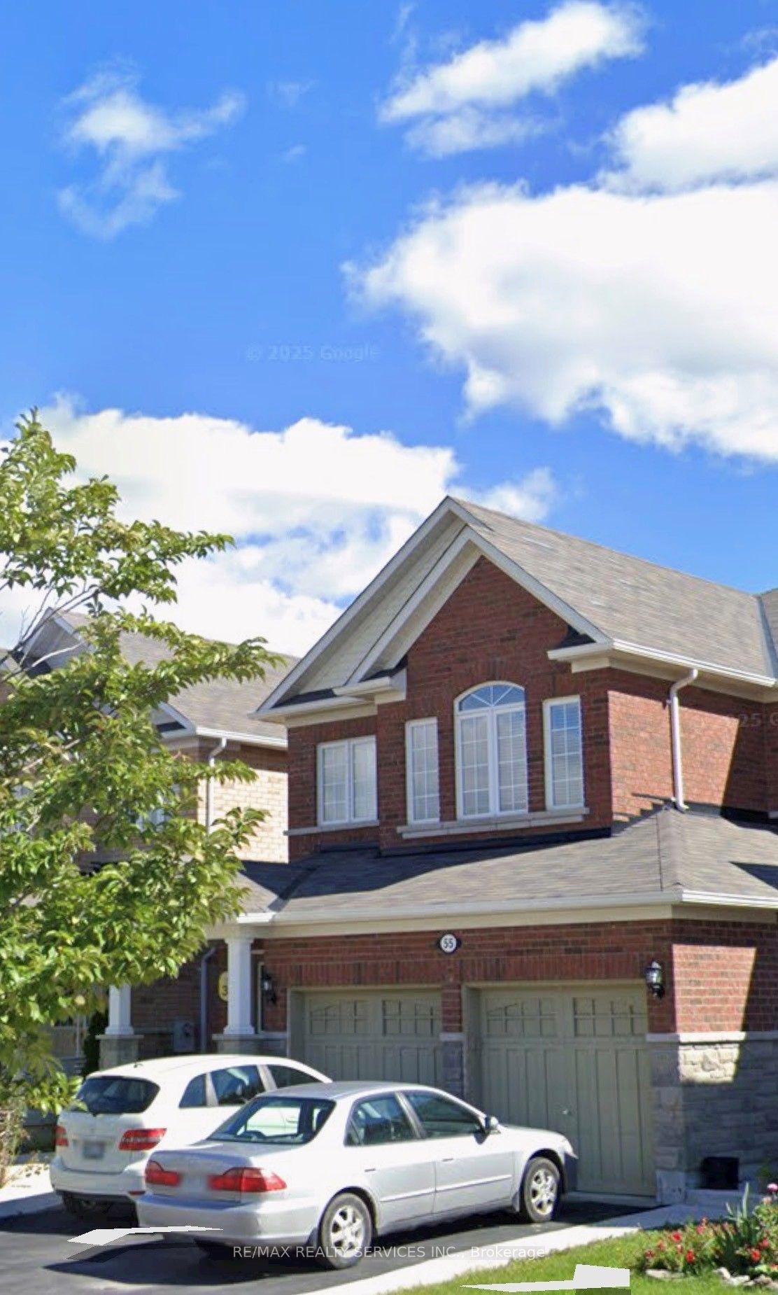 55 Summitgreen Crescent Upper #Upper — photo 1