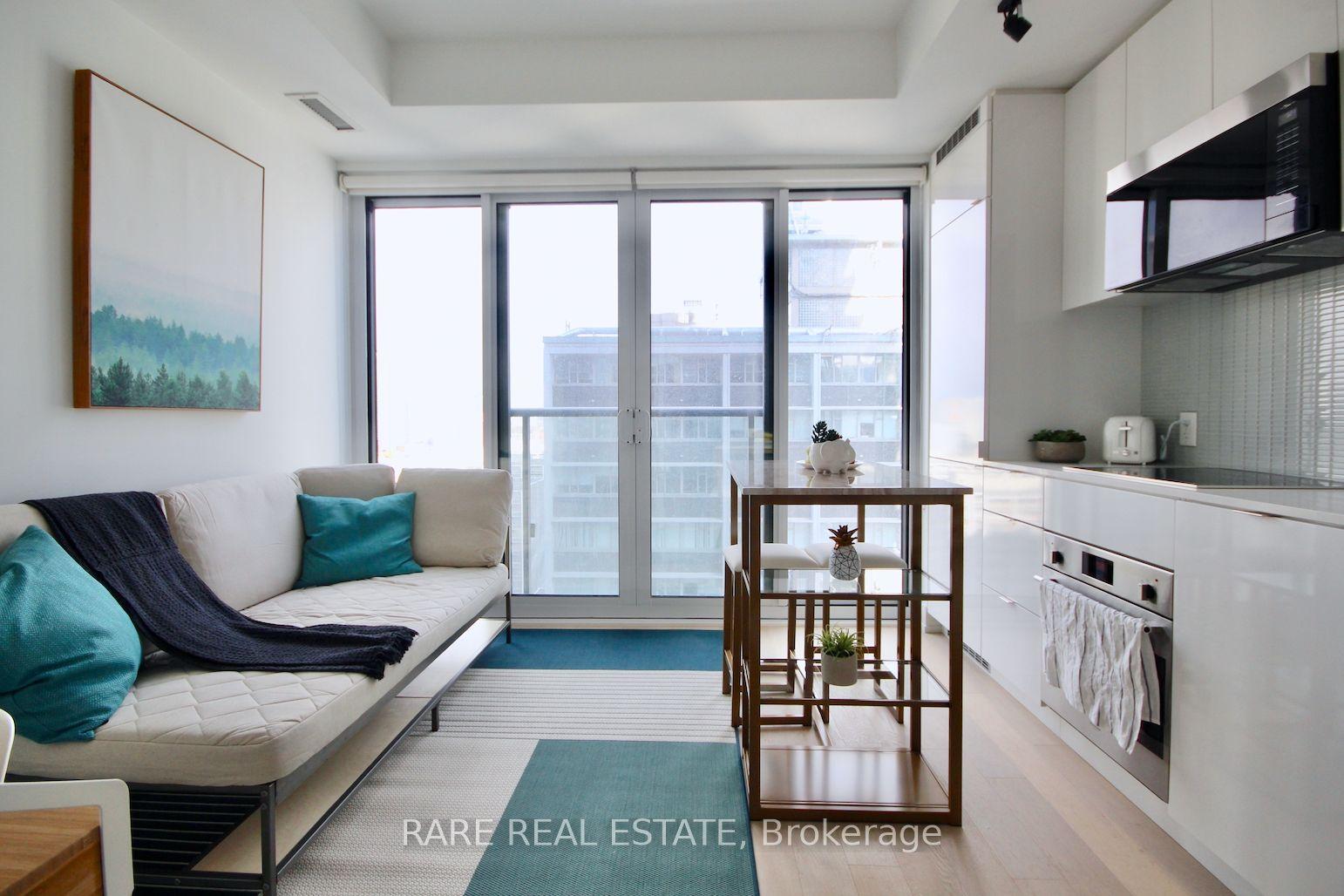 7 Grenville Street 2108 #2108 — photo 1