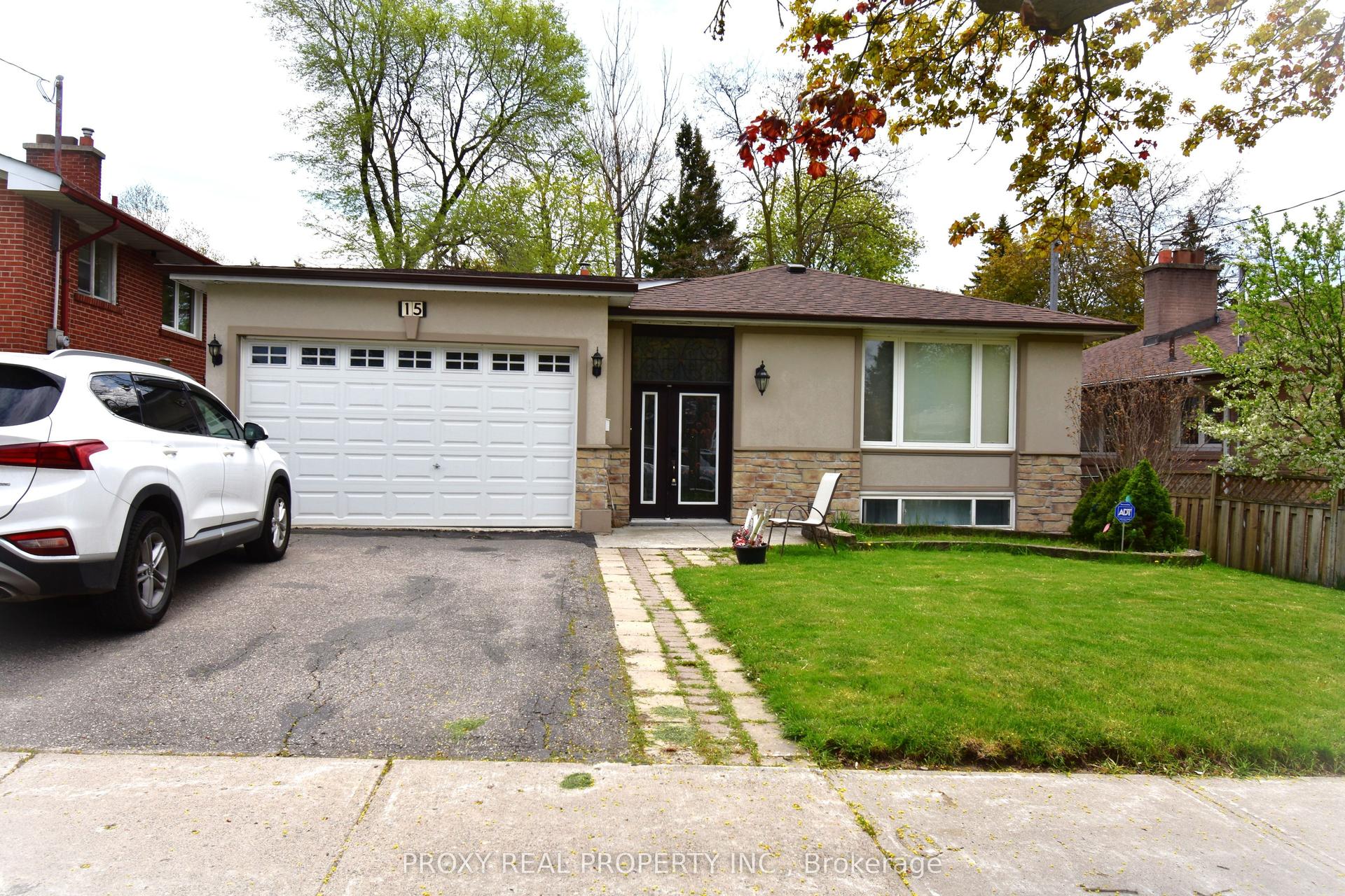 15 Suraty Avenue — photo 1
