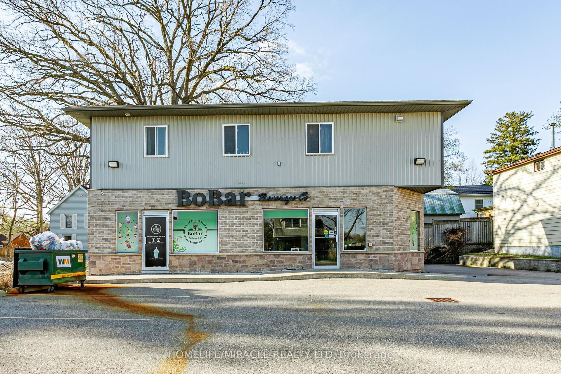 257 Dundas Street — photo 1