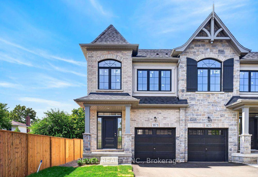 3173 Maplehill Drive, Burlington — Townhouse for sale, photo 1