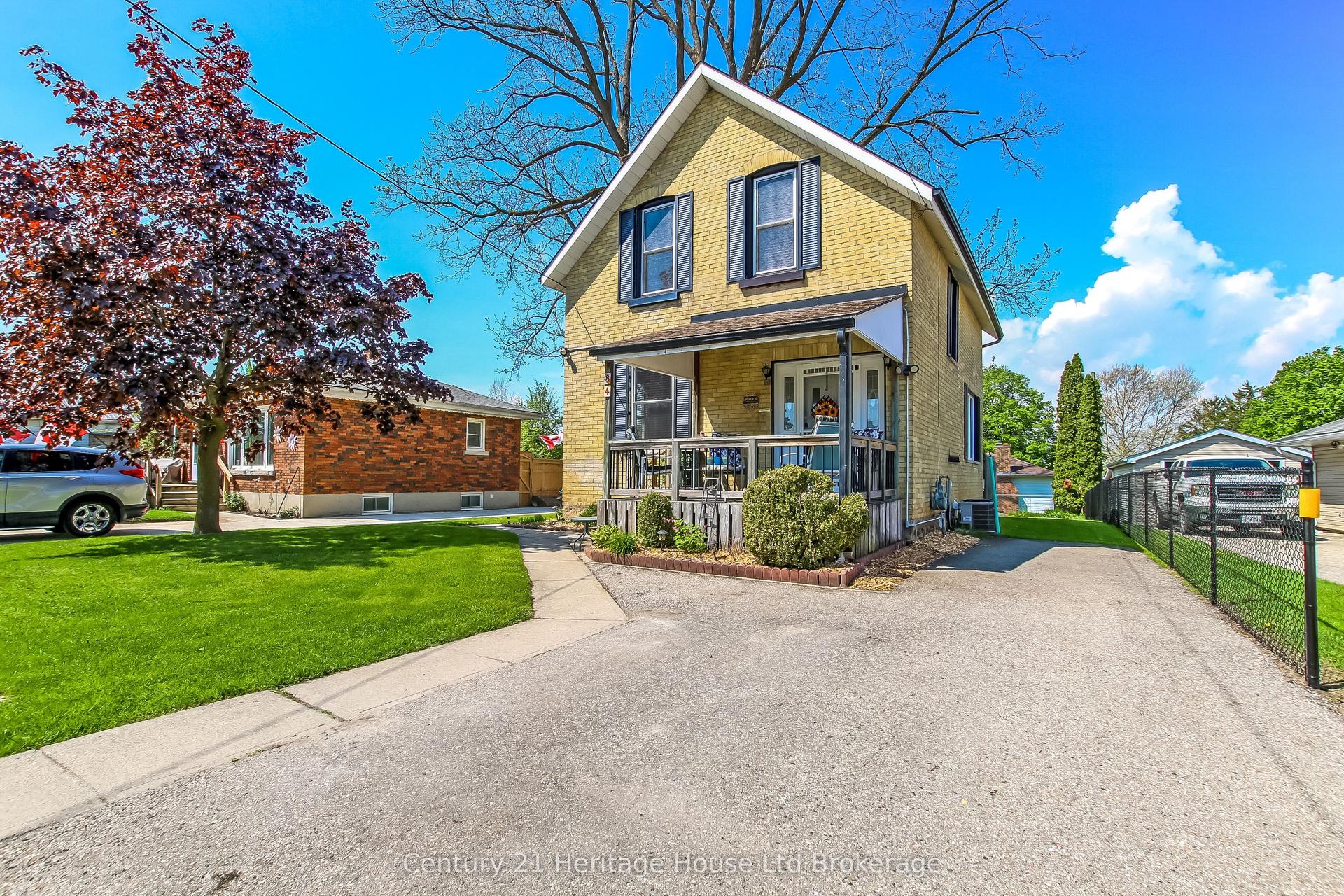 84 East Park Drive — photo 1