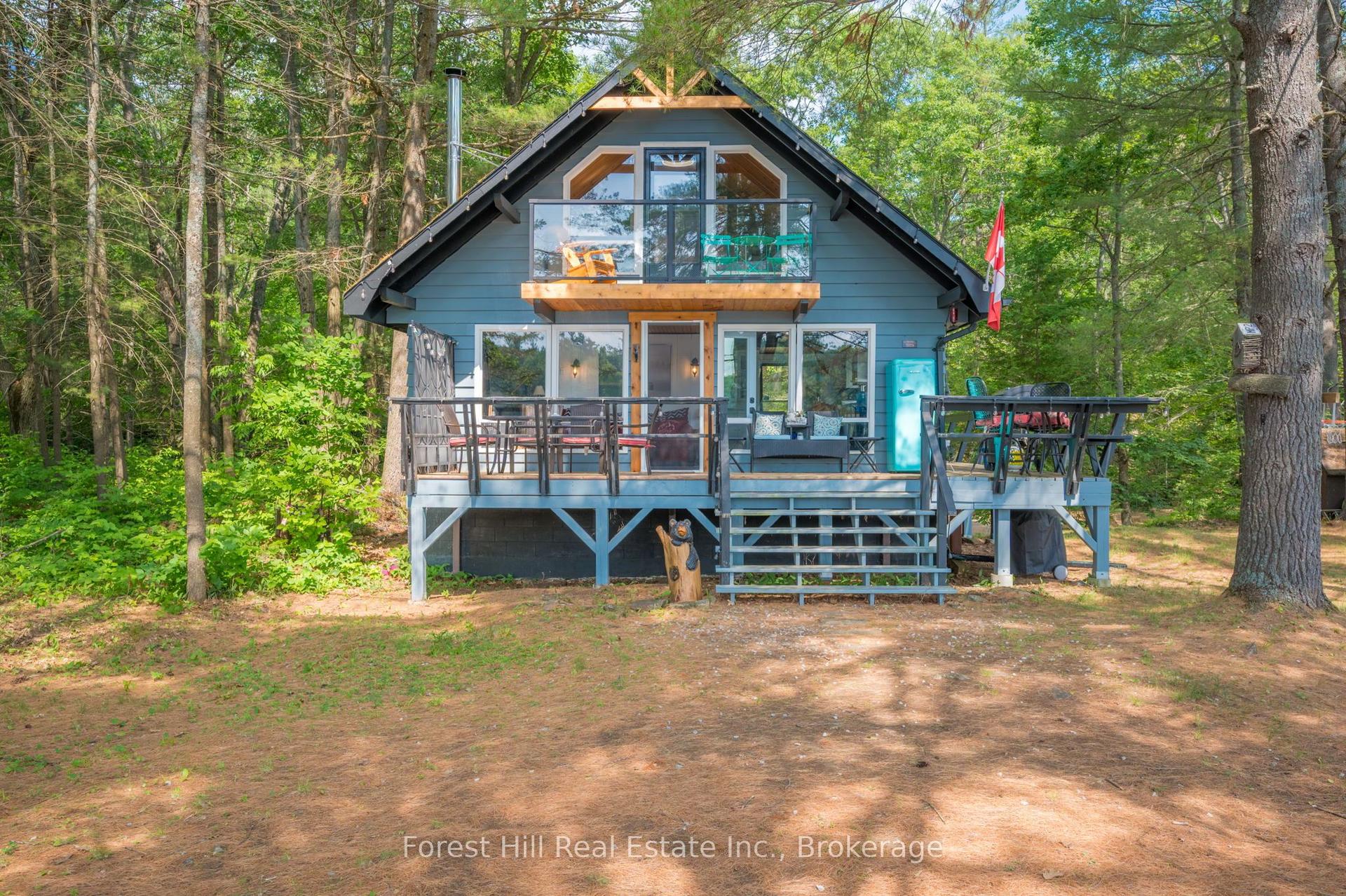 1099 Bracken Trail, Minden Hills — Detached for sale, photo 1