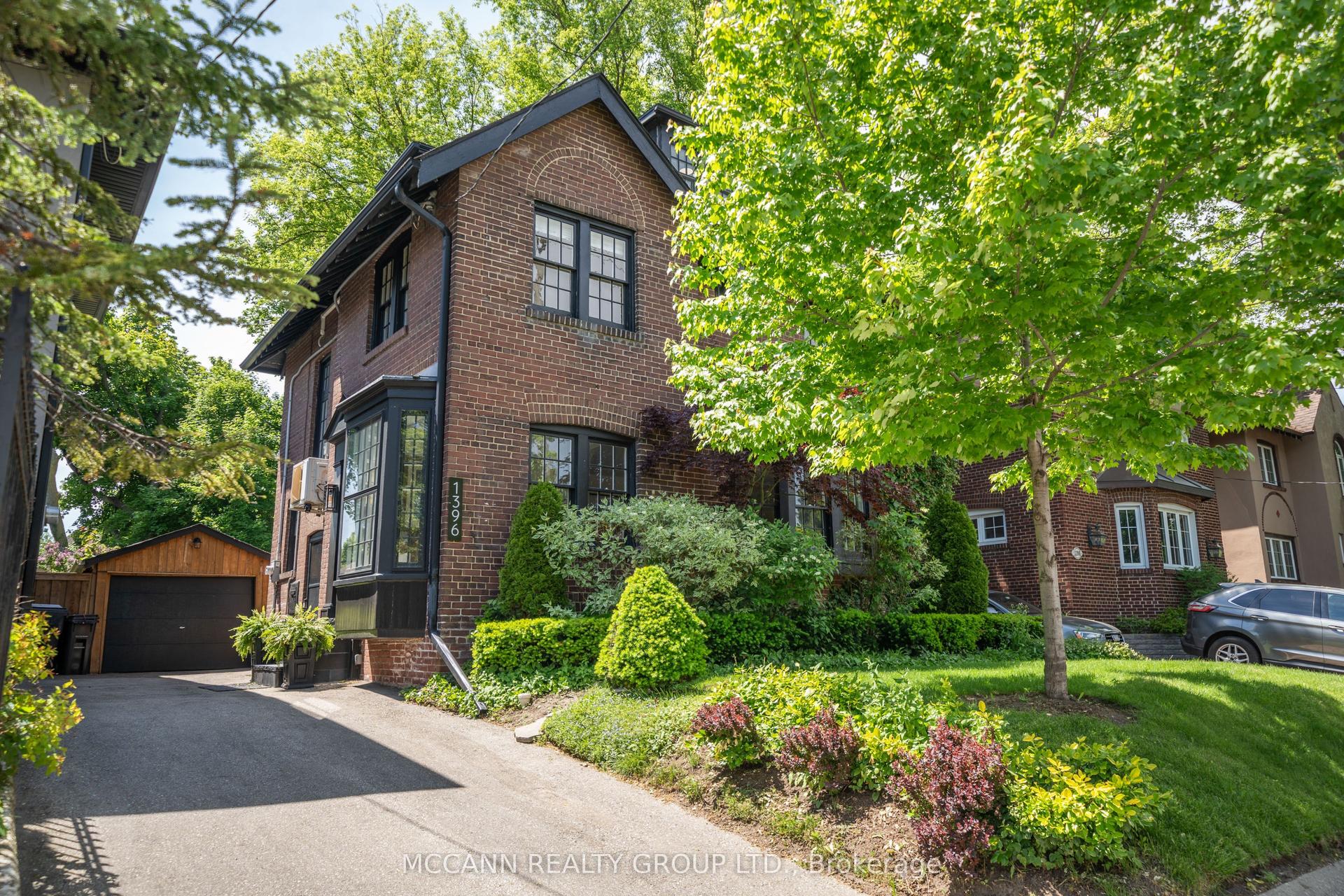1396 Mount Pleasant Road, Toronto — Detached for sale, photo 1