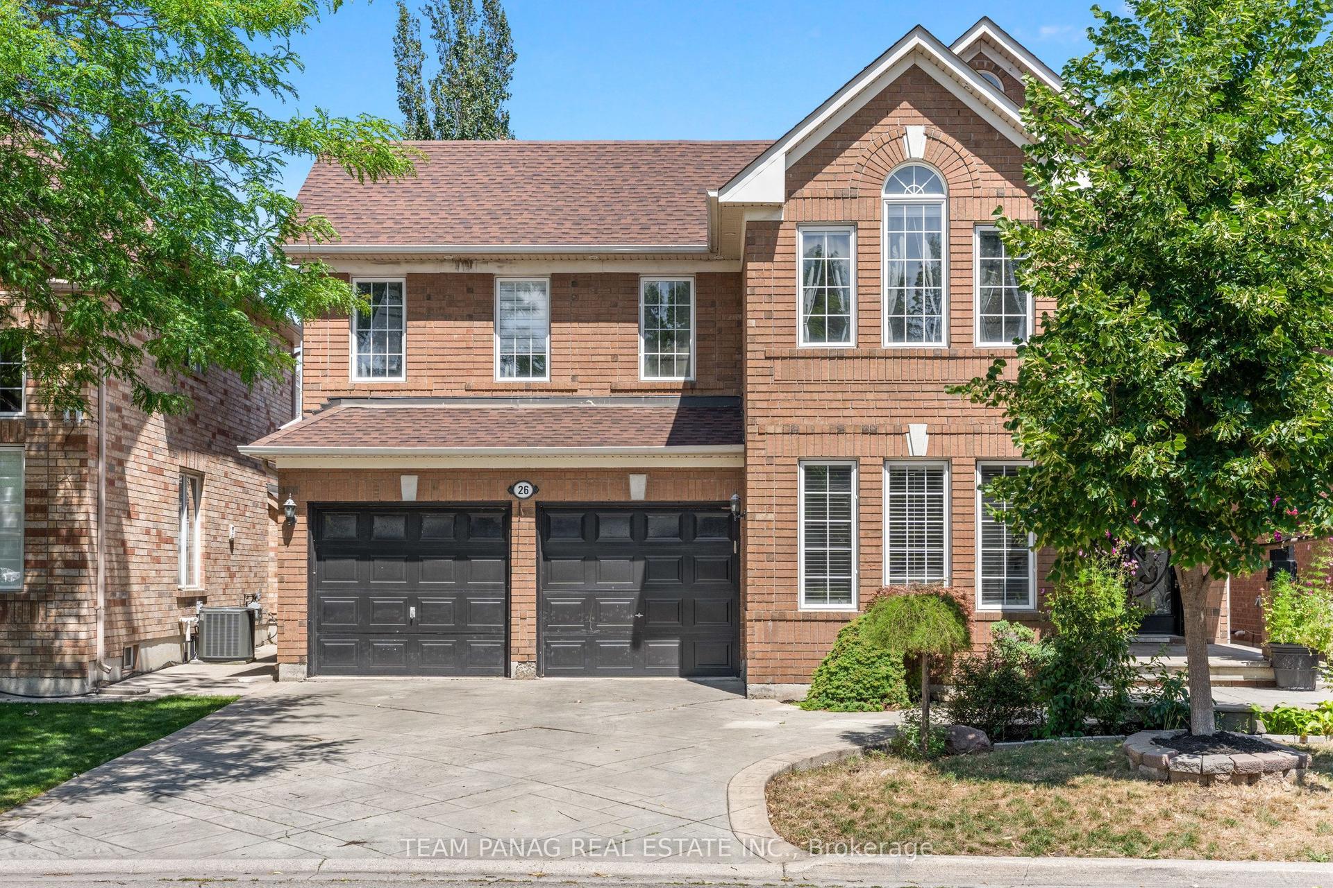26 Bowsfield Drive, Brampton — Detached for sale, photo 1