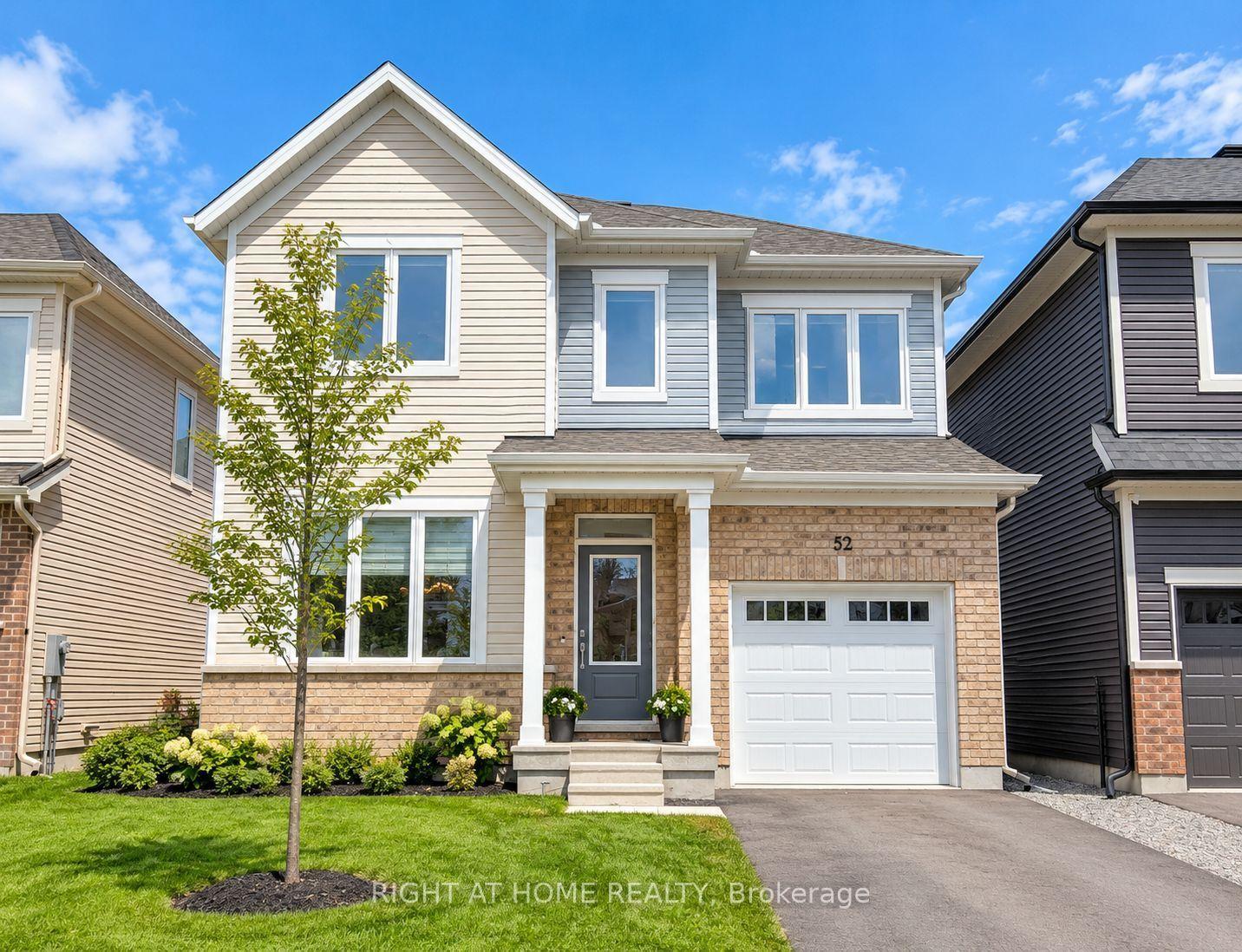 52 Moonbeam Street, Barrhaven — Detached for lease, photo 1