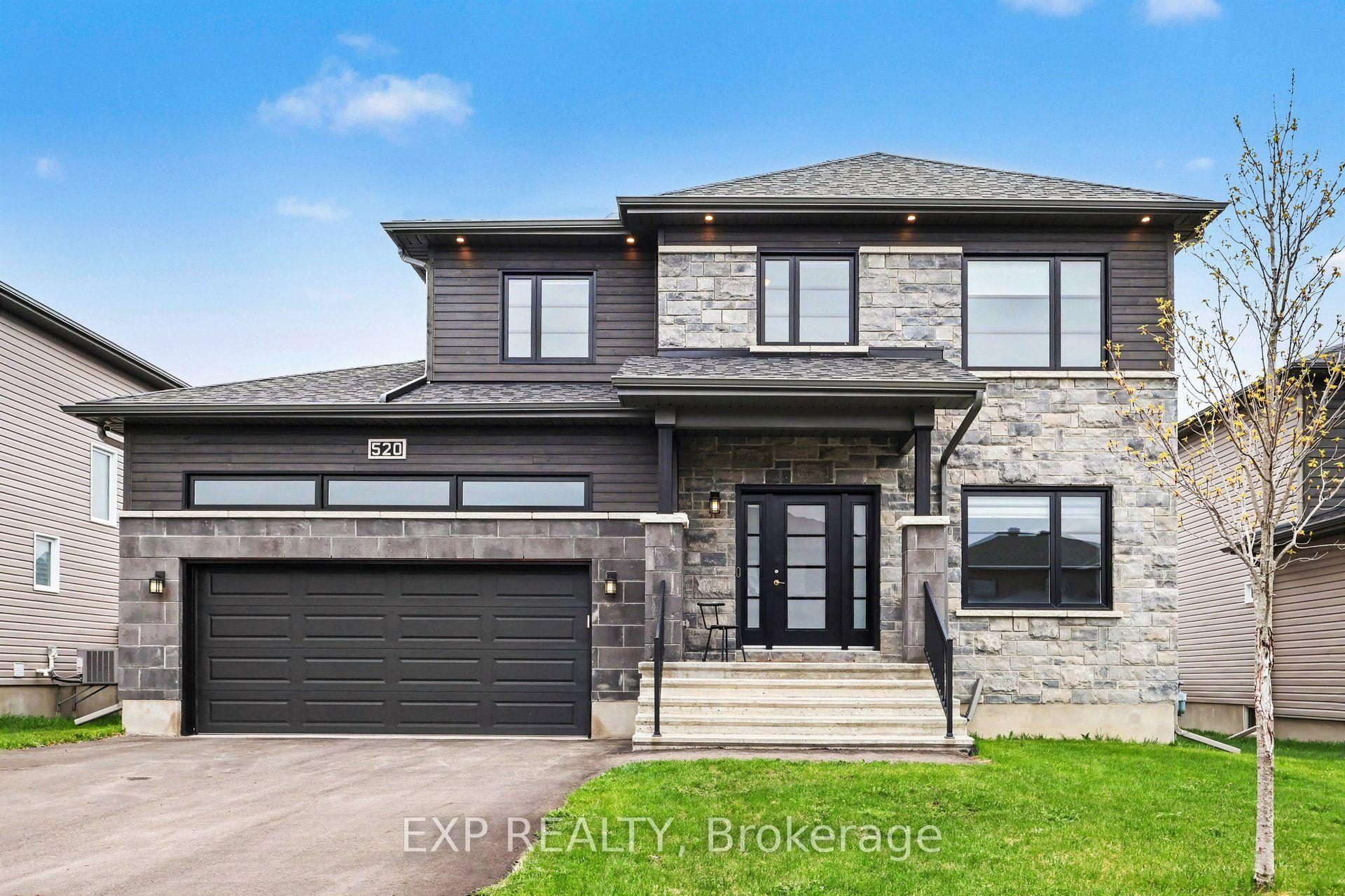 520 Lucent Street, Russell — Detached for sale, photo 1