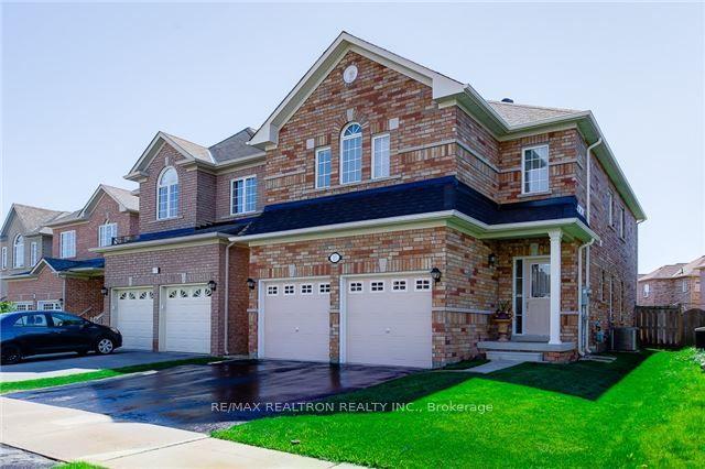 15 Dragonfly Avenue, Richmond Hill — Detached for lease, photo 1