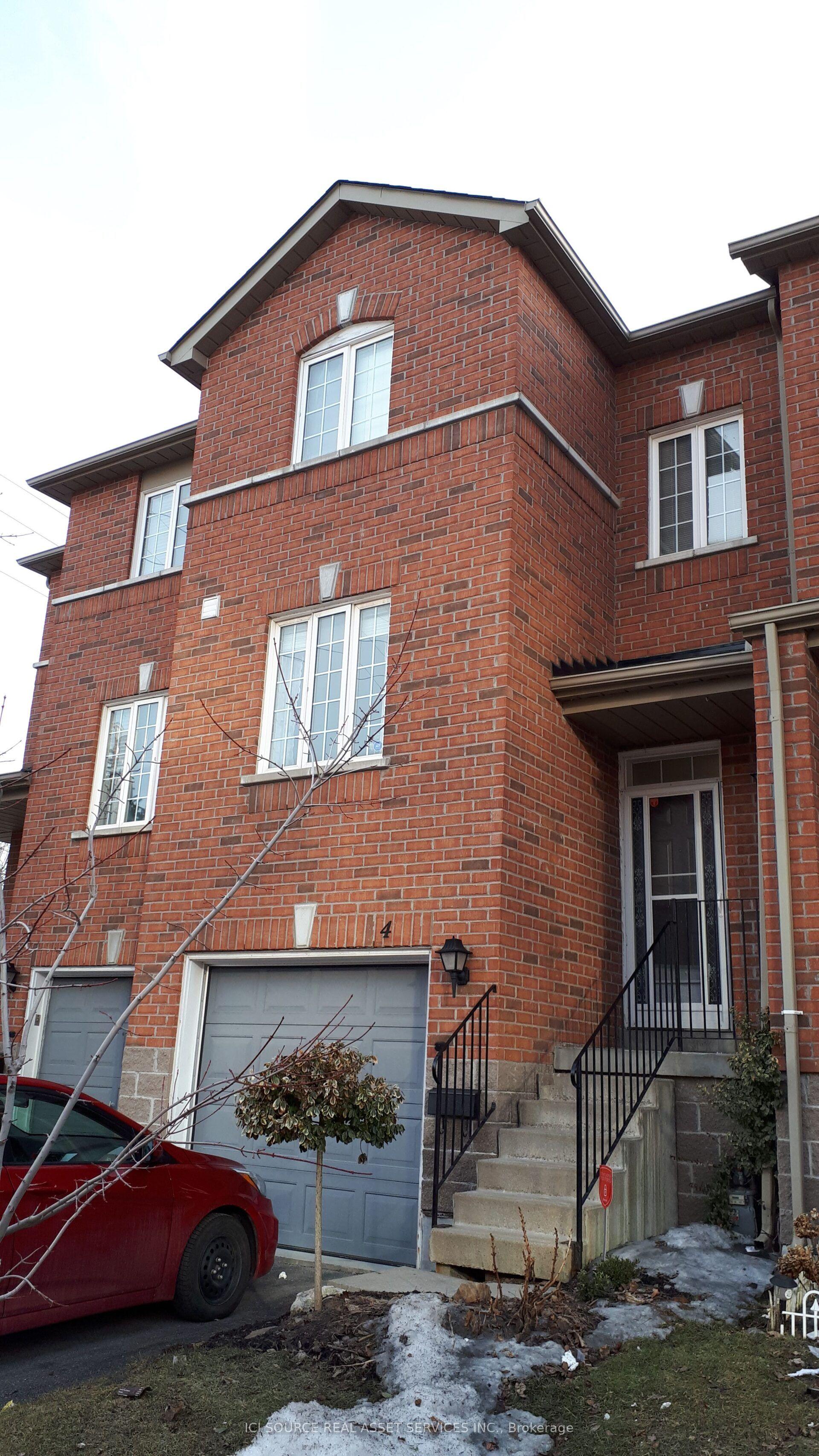 120 Railroad Street 4 #4, Brampton — Condo Town for sale, photo 1