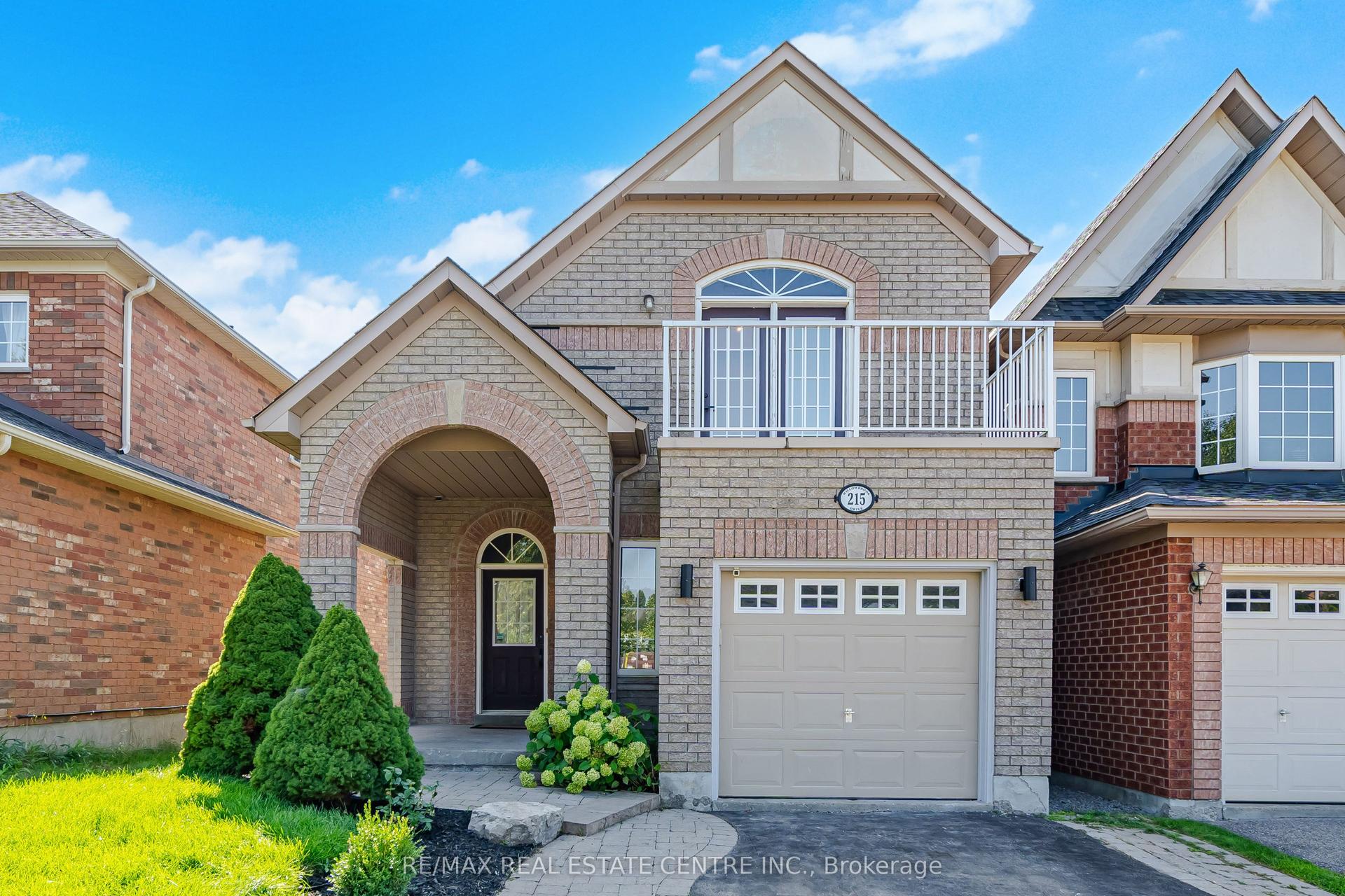 215 Willowbrook Drive, Whitby — Detached for sale, photo 1