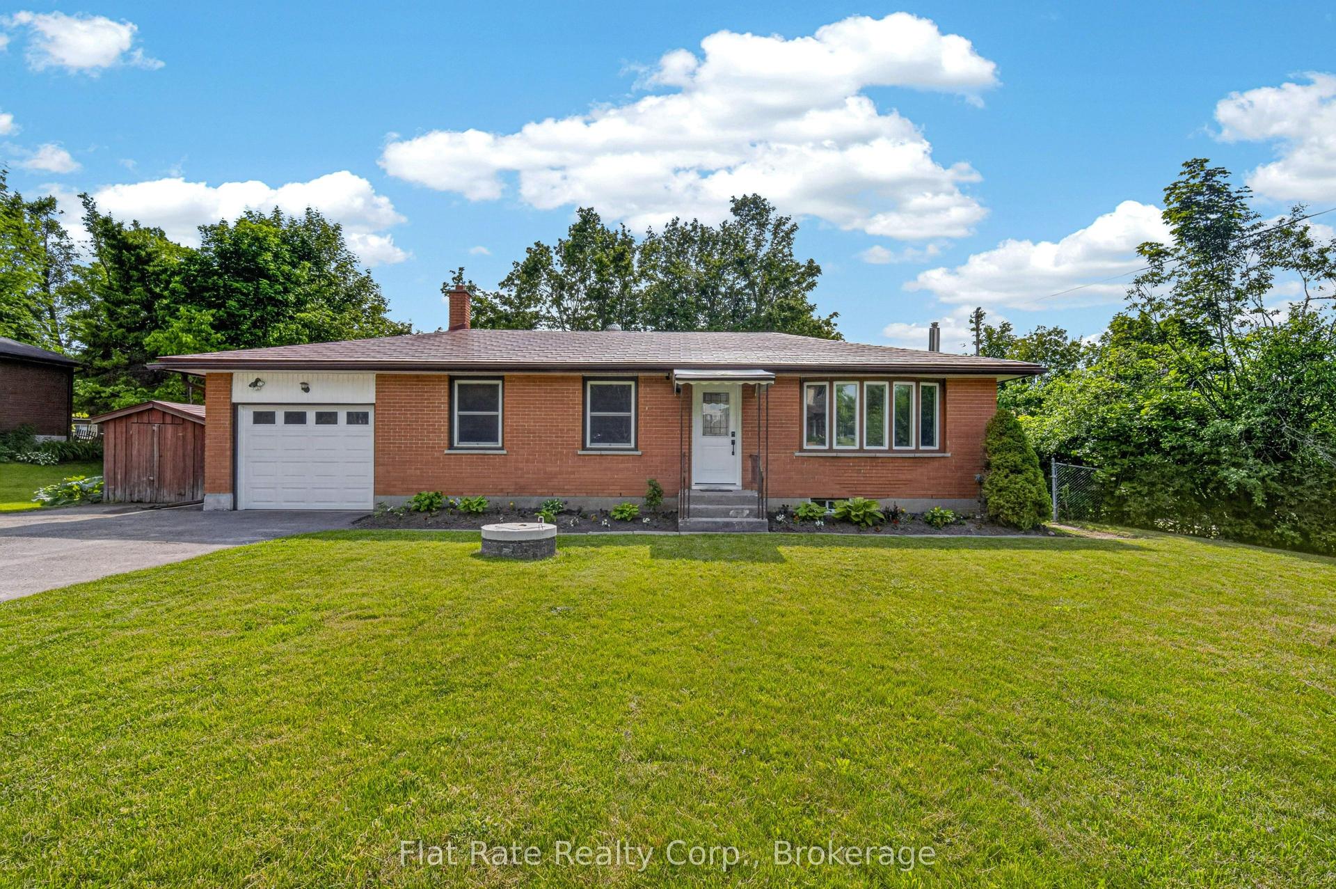 1268 BEAVIS Boulevard — photo 1