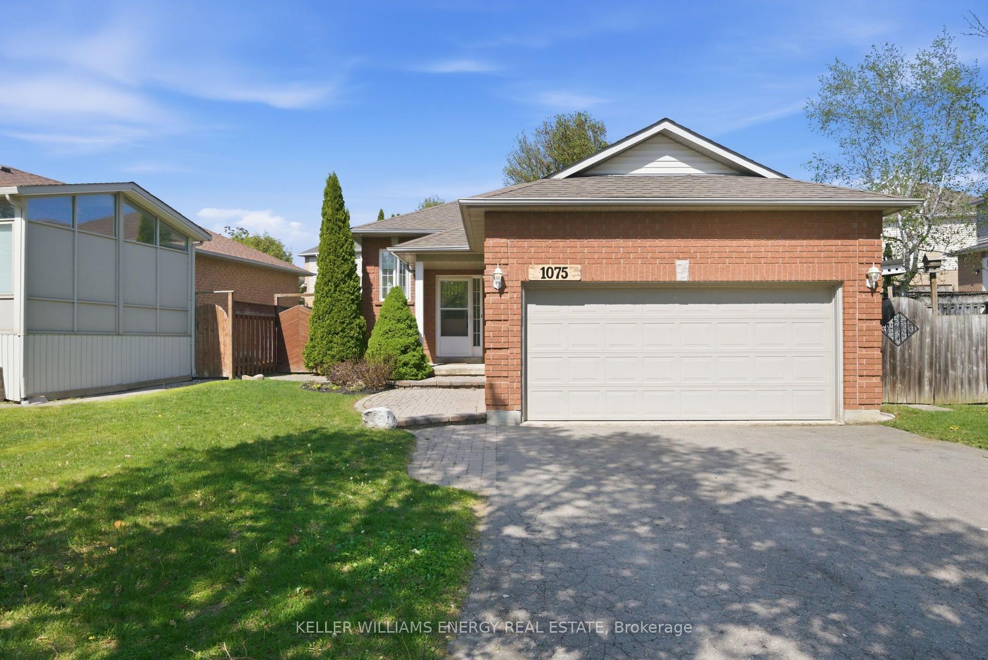 1075 RIDGEMOUNT Boulevard — photo 1