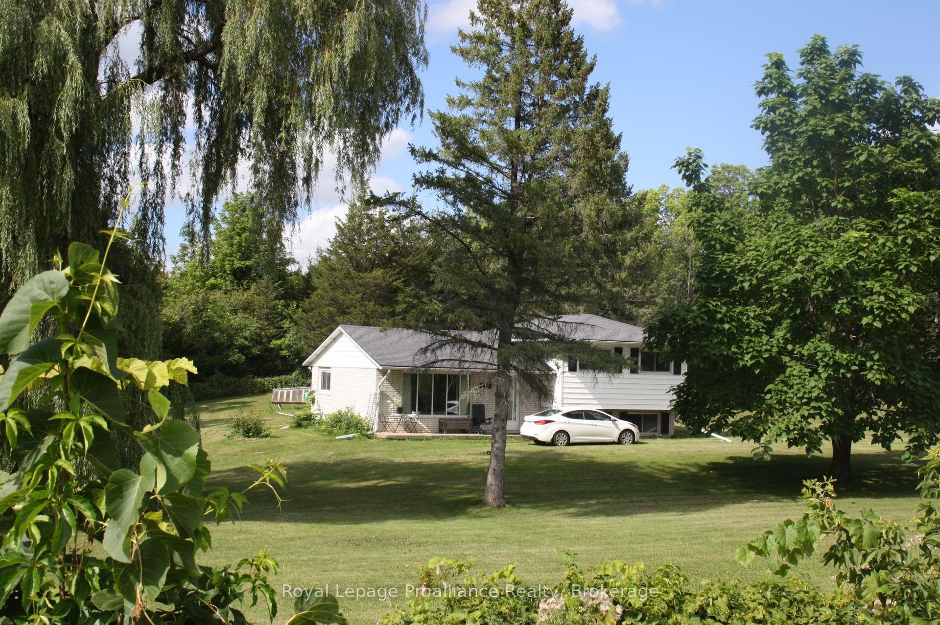 47 Shannon Road, Belleville — Detached for sale, photo 1