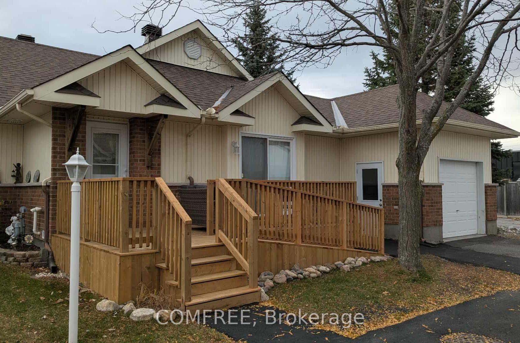 410 Grassendale Private, Stittsville - Munster - Richmond — Condo Town for sale, photo 1